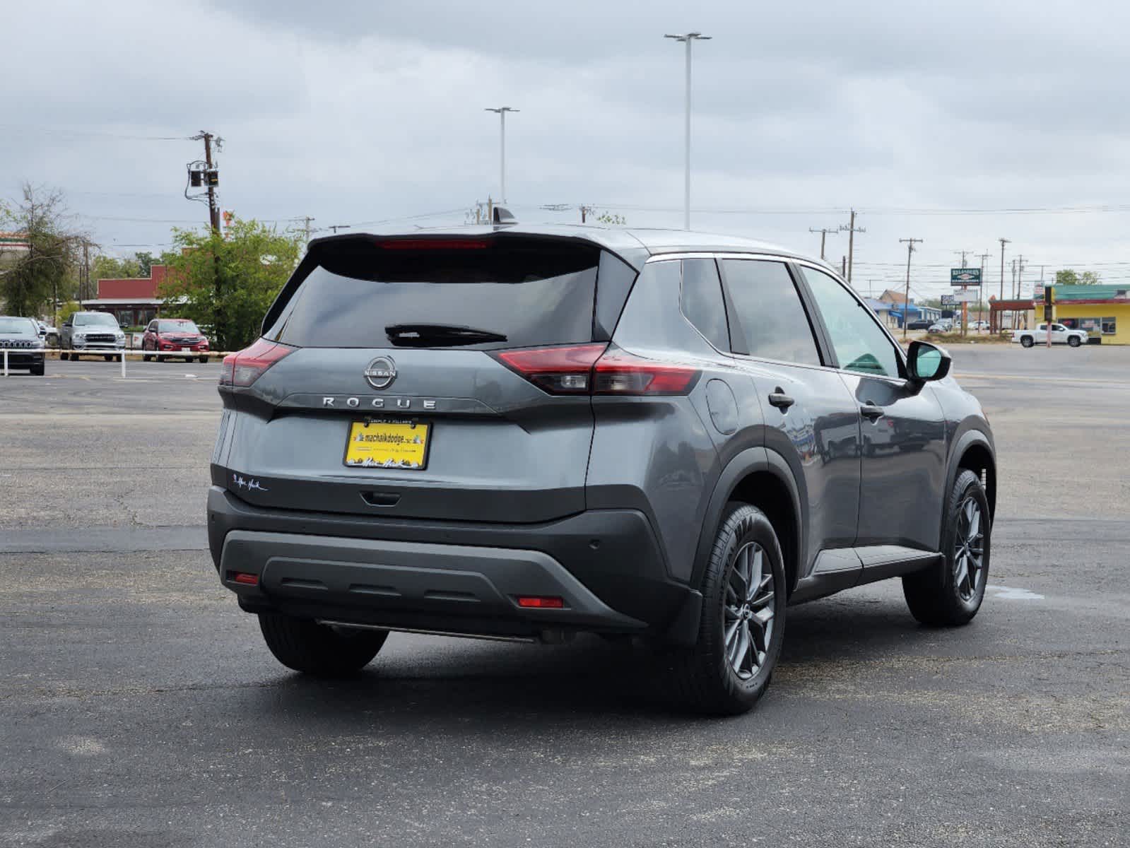 2023 Nissan Rogue S 10