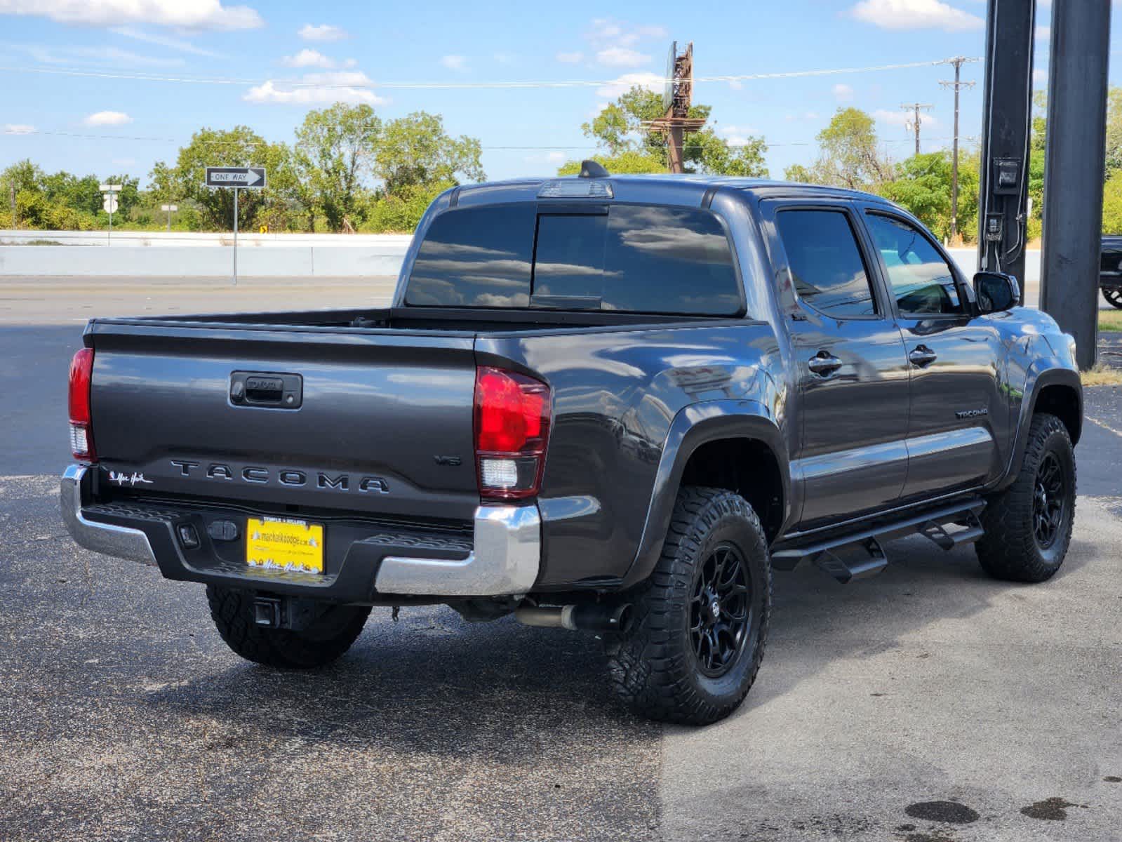 2021 Toyota Tacoma SR5 Double Cab 5 Bed V6 AT 7