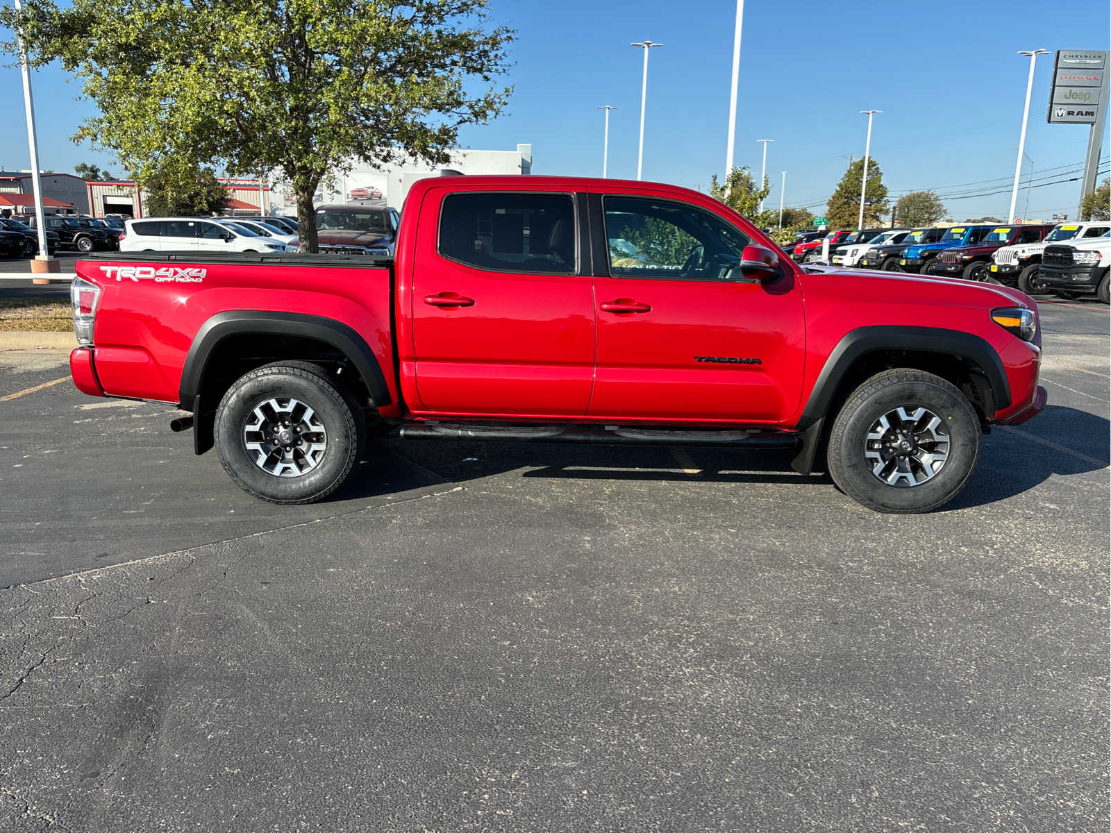 2020 Toyota Tacoma TRD Off Road Double Cab 5 Bed V6 MT 8