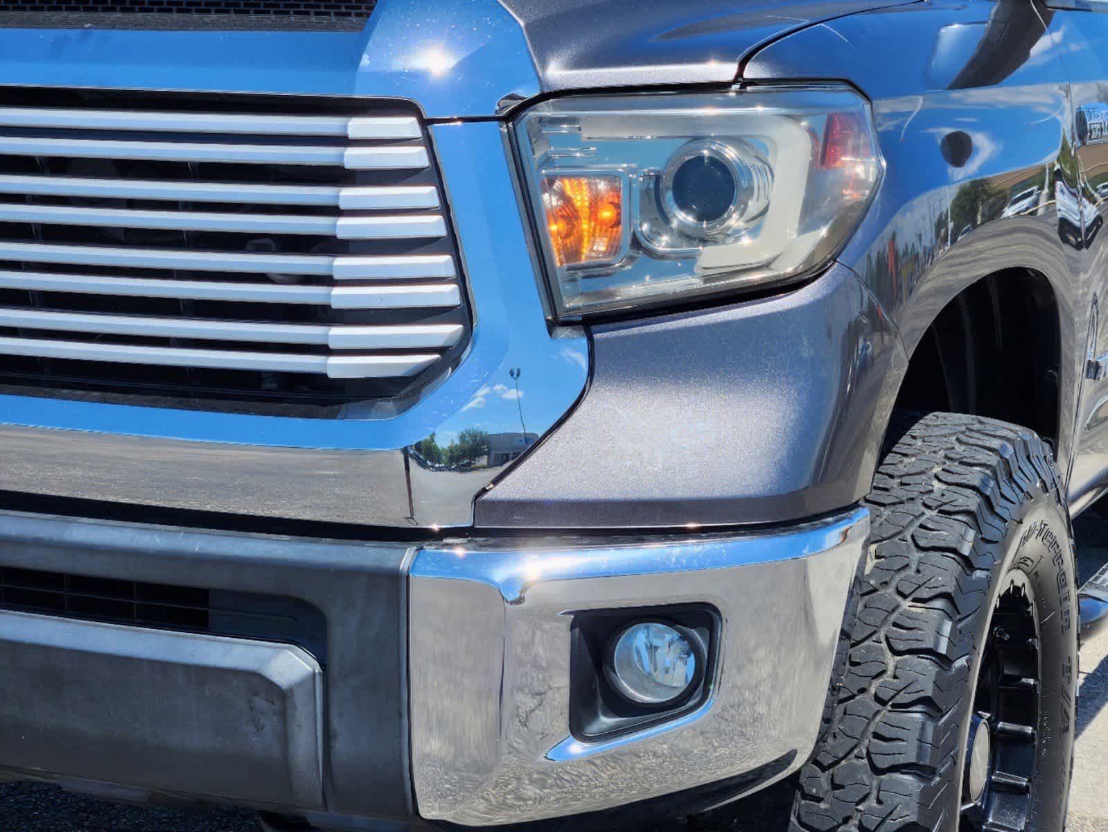 2015 Toyota Tundra LTD CrewMax 5.7L FFV V8 6-Spd AT 5