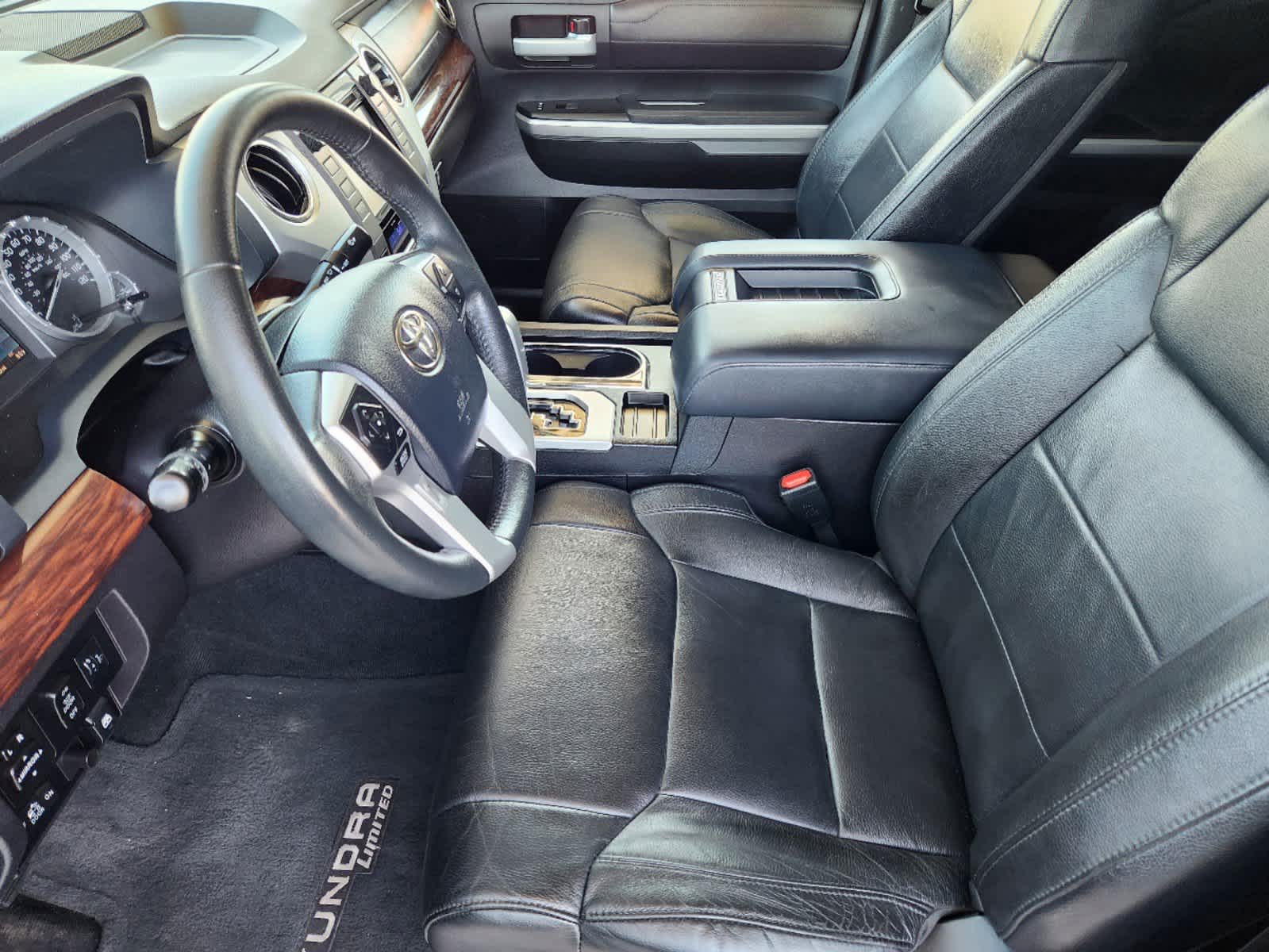 2015 Toyota Tundra LTD CrewMax 5.7L FFV V8 6-Spd AT 11