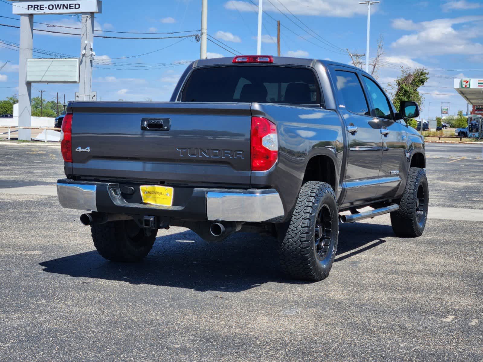 2015 Toyota Tundra LTD CrewMax 5.7L FFV V8 6-Spd AT 4