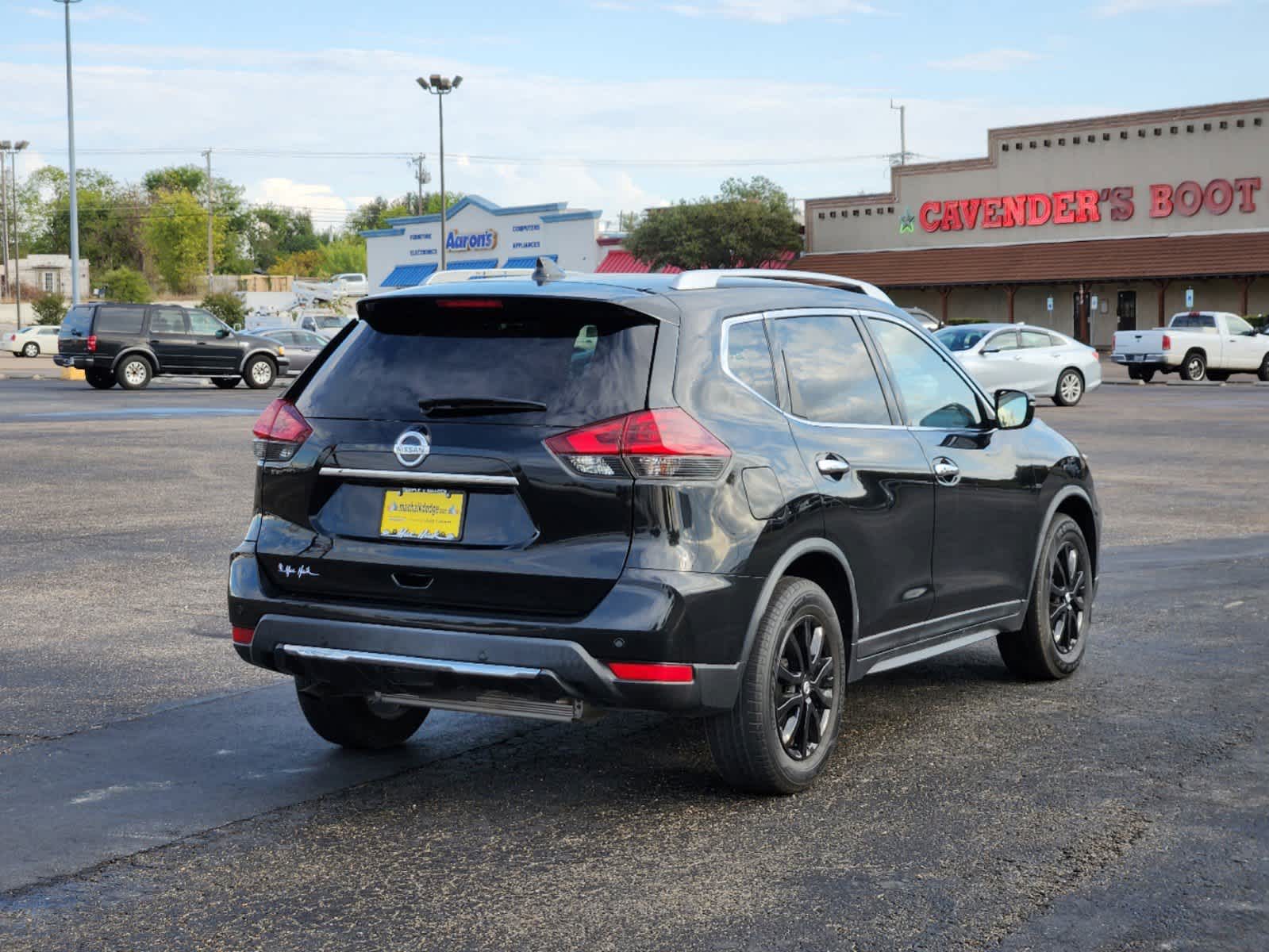 2020 Nissan Rogue SV 5