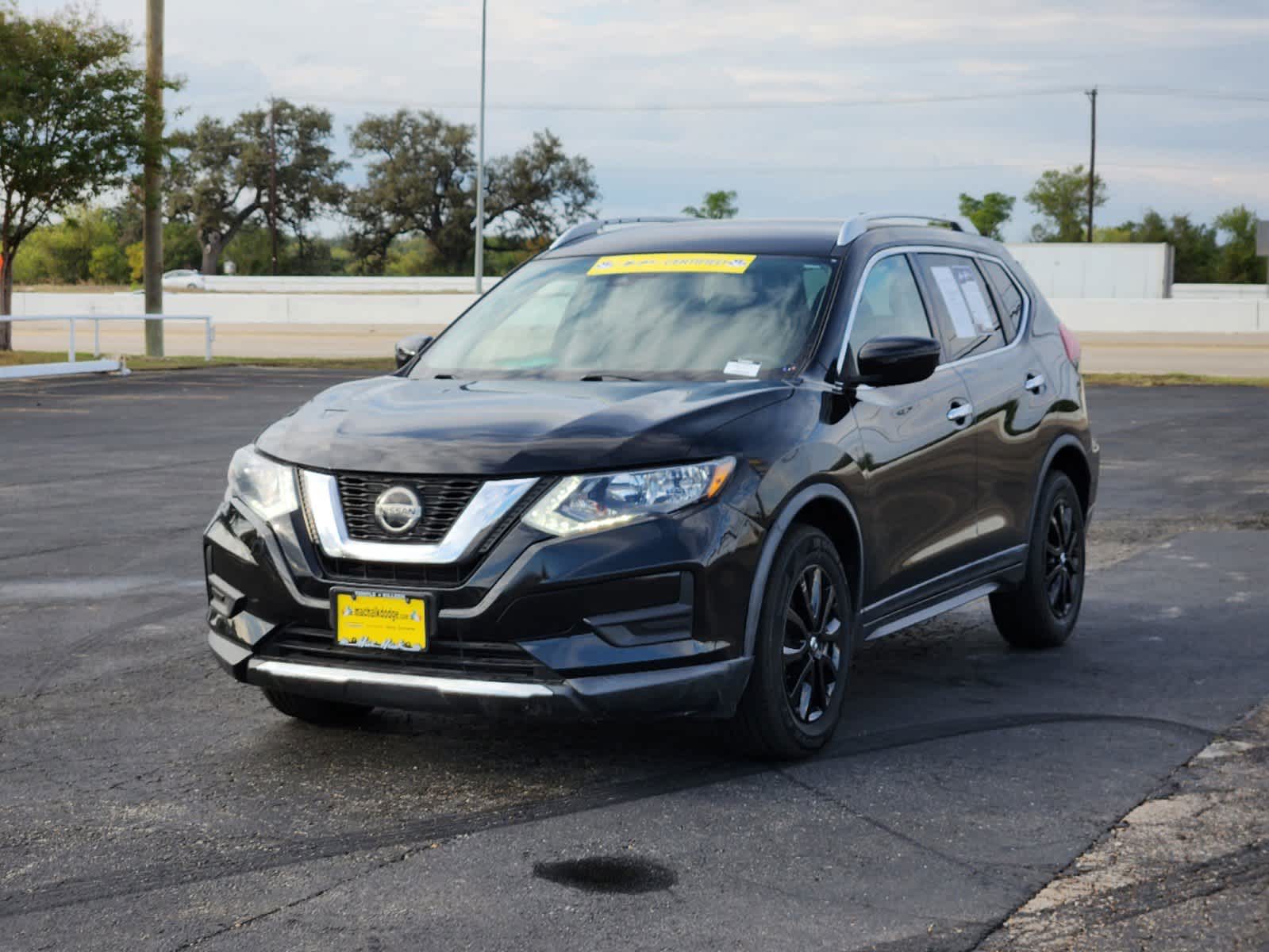 2020 Nissan Rogue SV 3