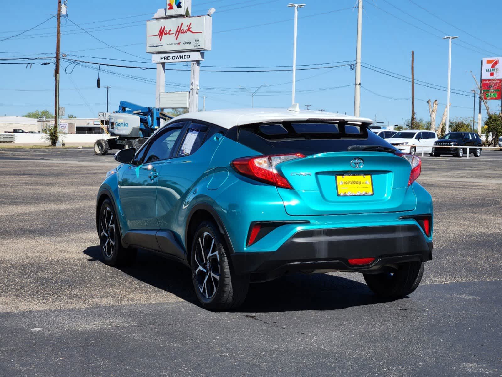 2018 Toyota C-HR XLE Premium 7