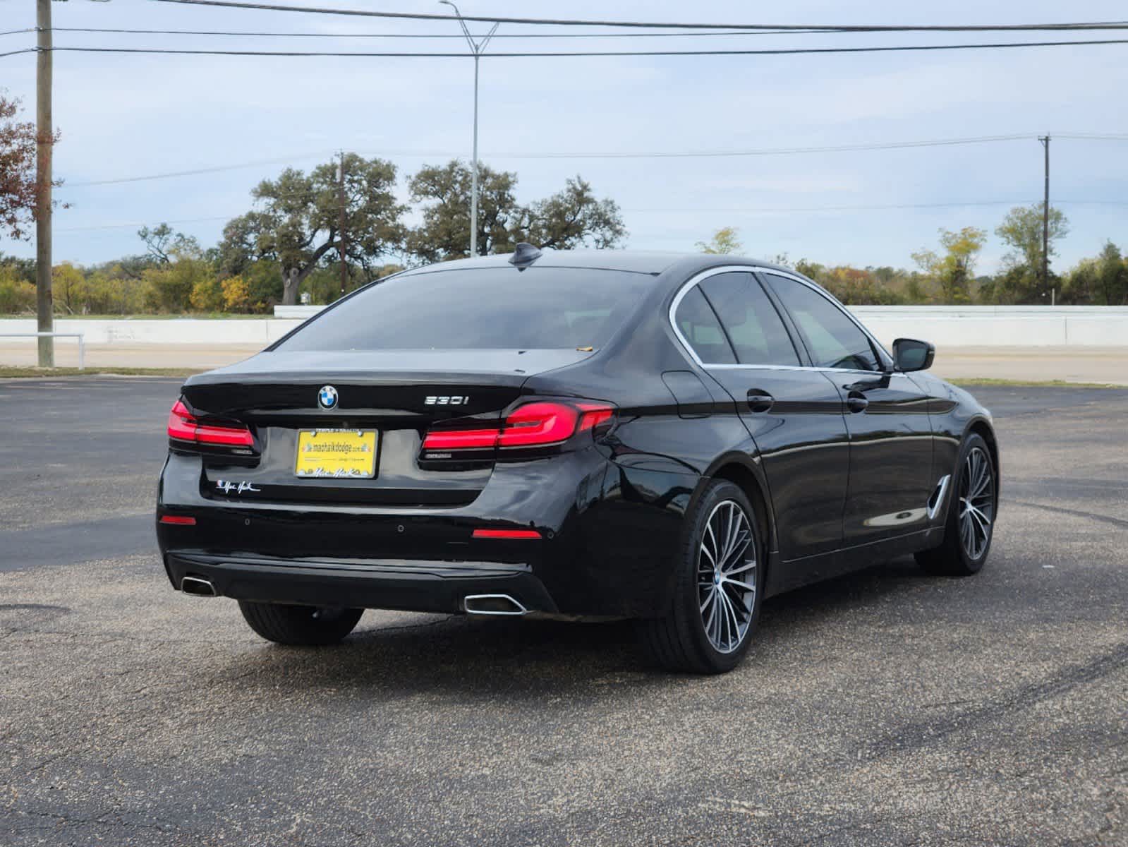 2022 BMW 5 Series 530i 5