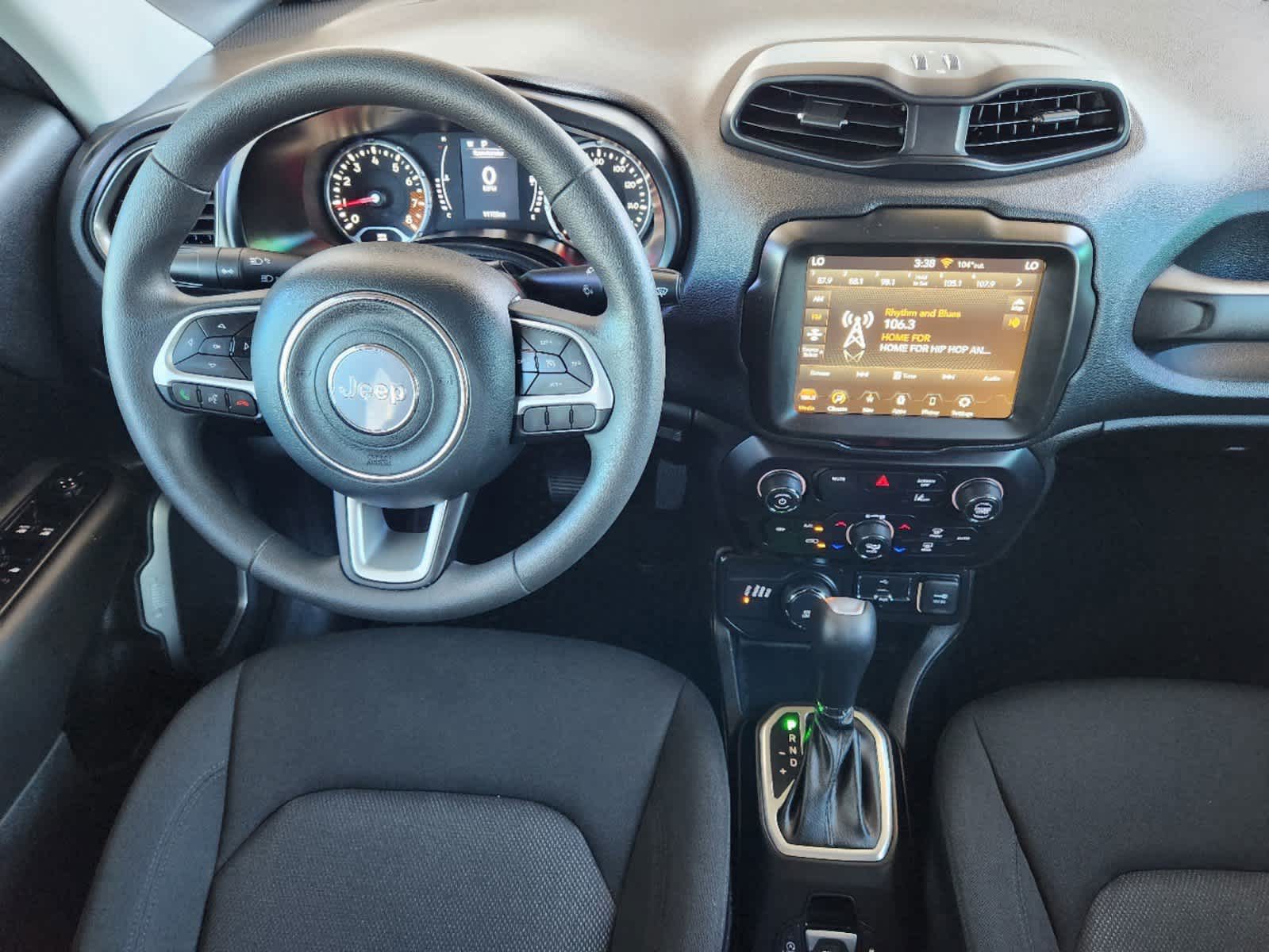 2023 Jeep Renegade Latitude 26