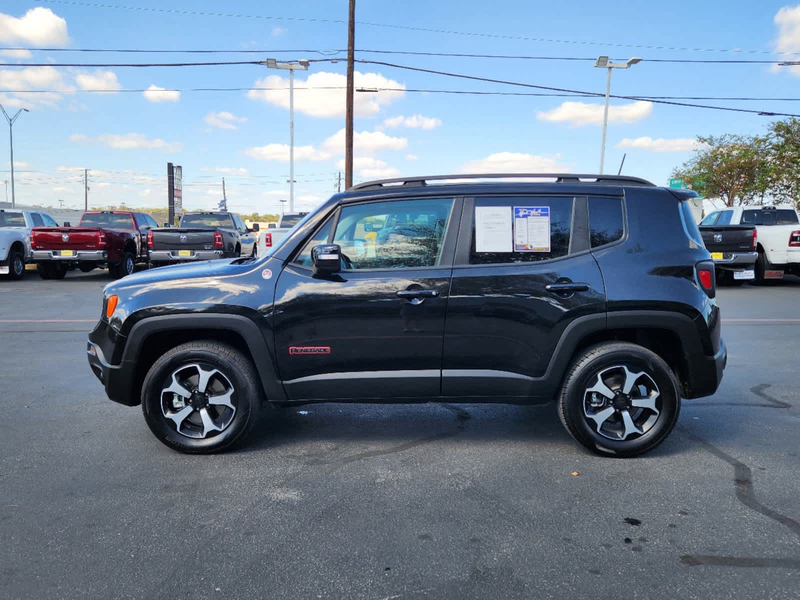 2022 Jeep Renegade Trailhawk 3