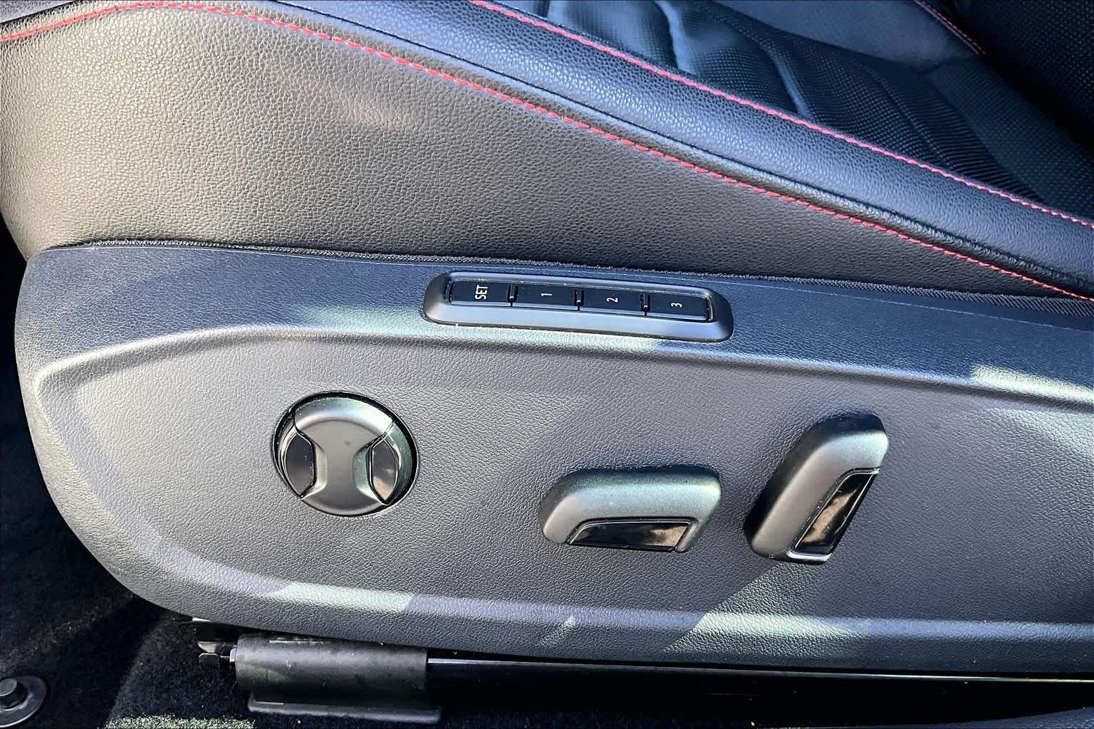 car-gallery-32