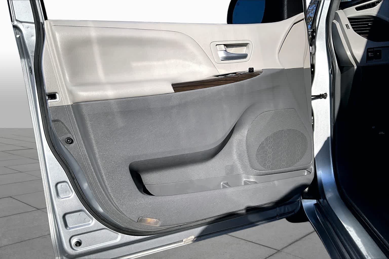 car-gallery-20
