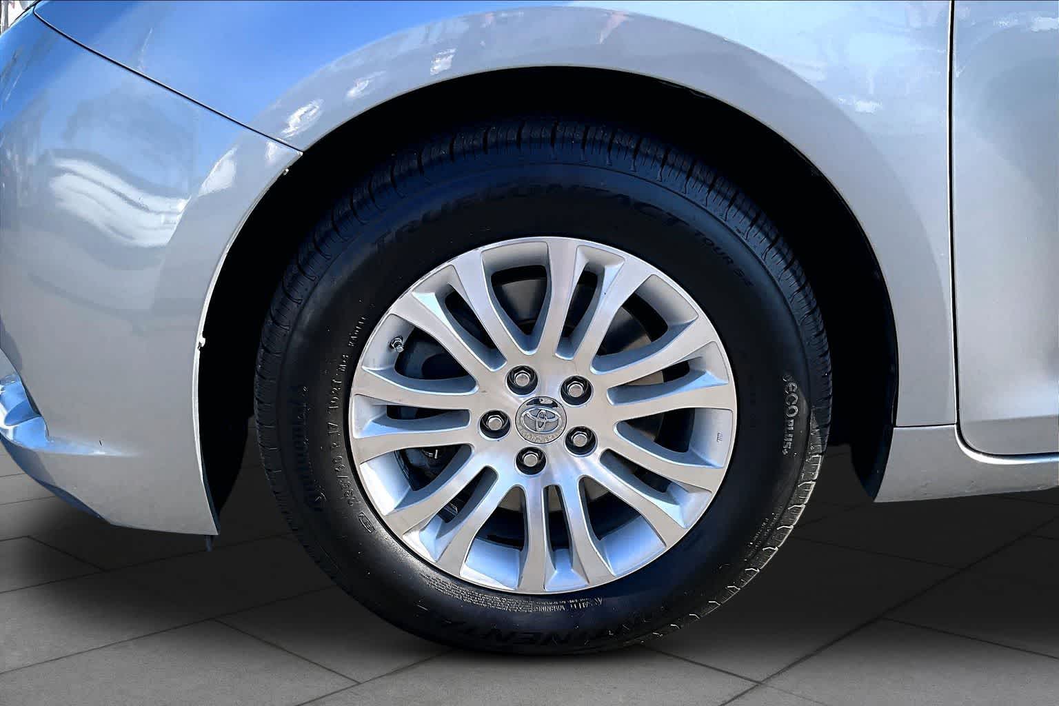 car-gallery-10