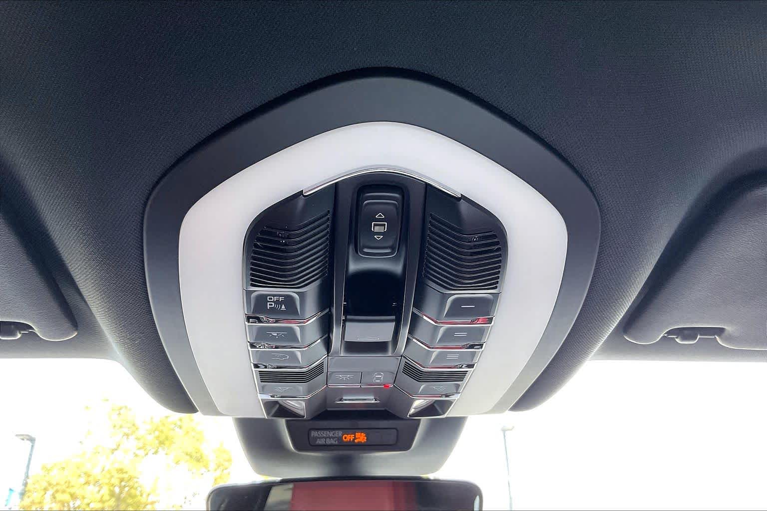 car-gallery-32