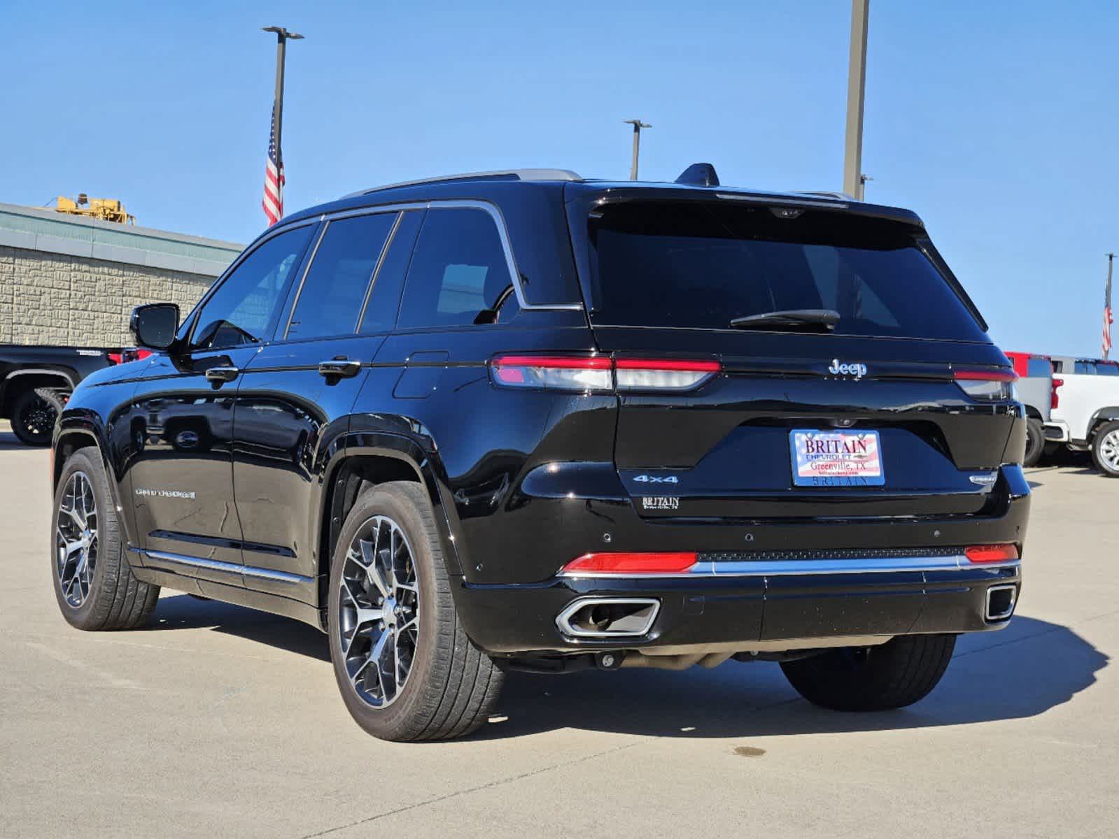 2022 Jeep Grand Cherokee Summit Reserve 4