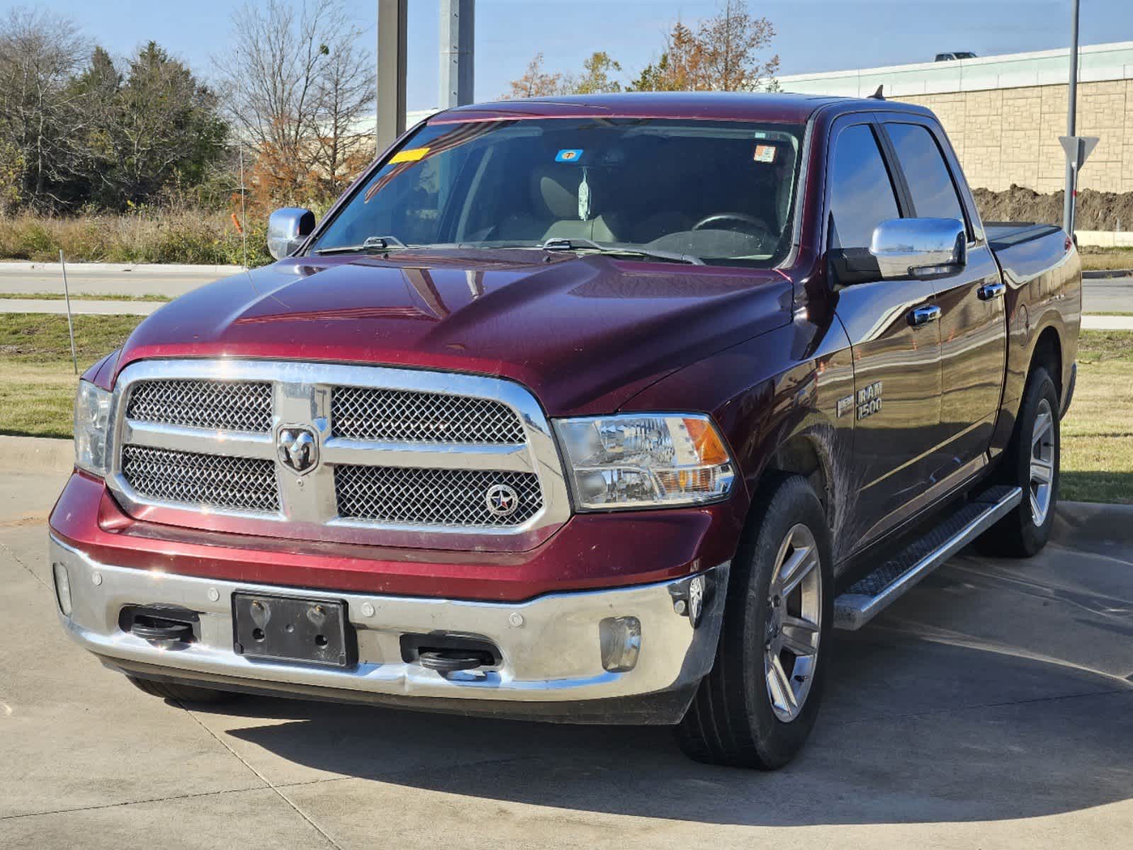 2018 Ram 1500 Lone Star Silver 4x2 Crew Cab 57 Box 2