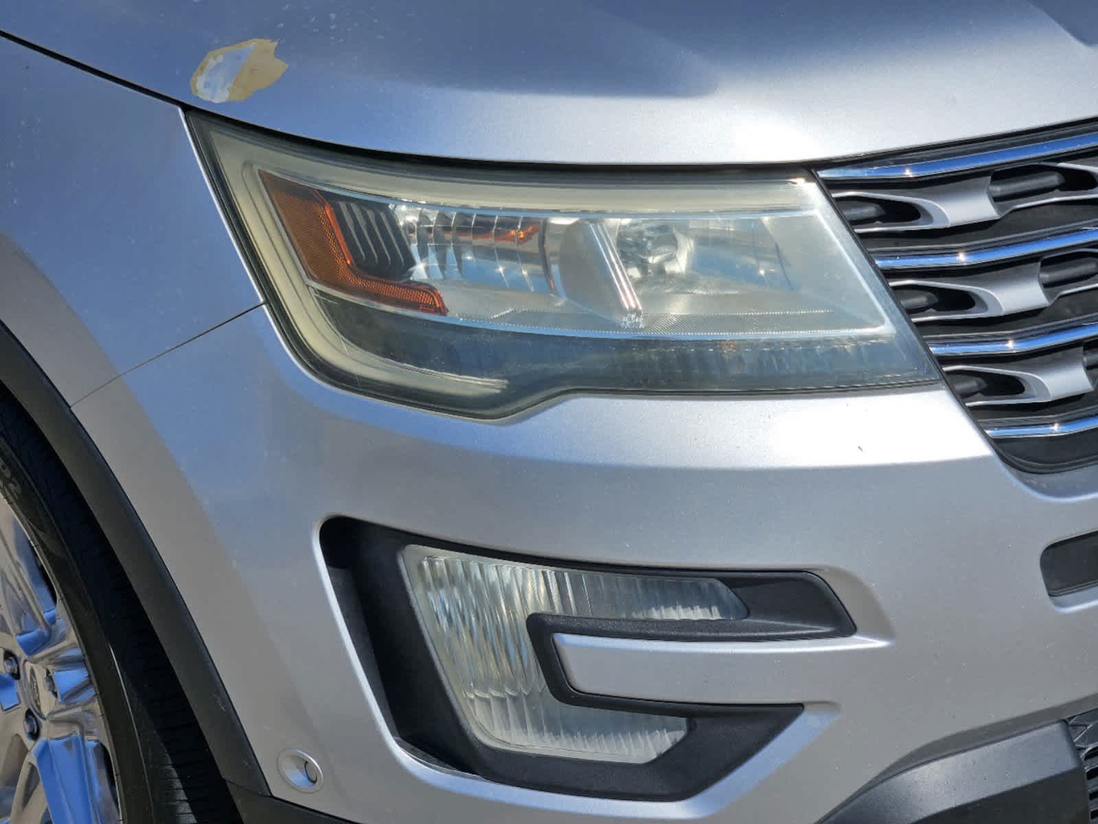 2016 Ford Explorer Limited 11