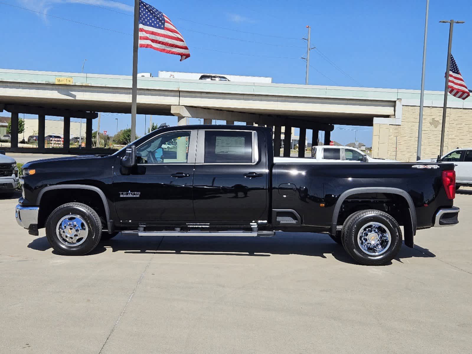 2025 Chevrolet Silverado 3500HD LT 4WD Crew Cab 172 5