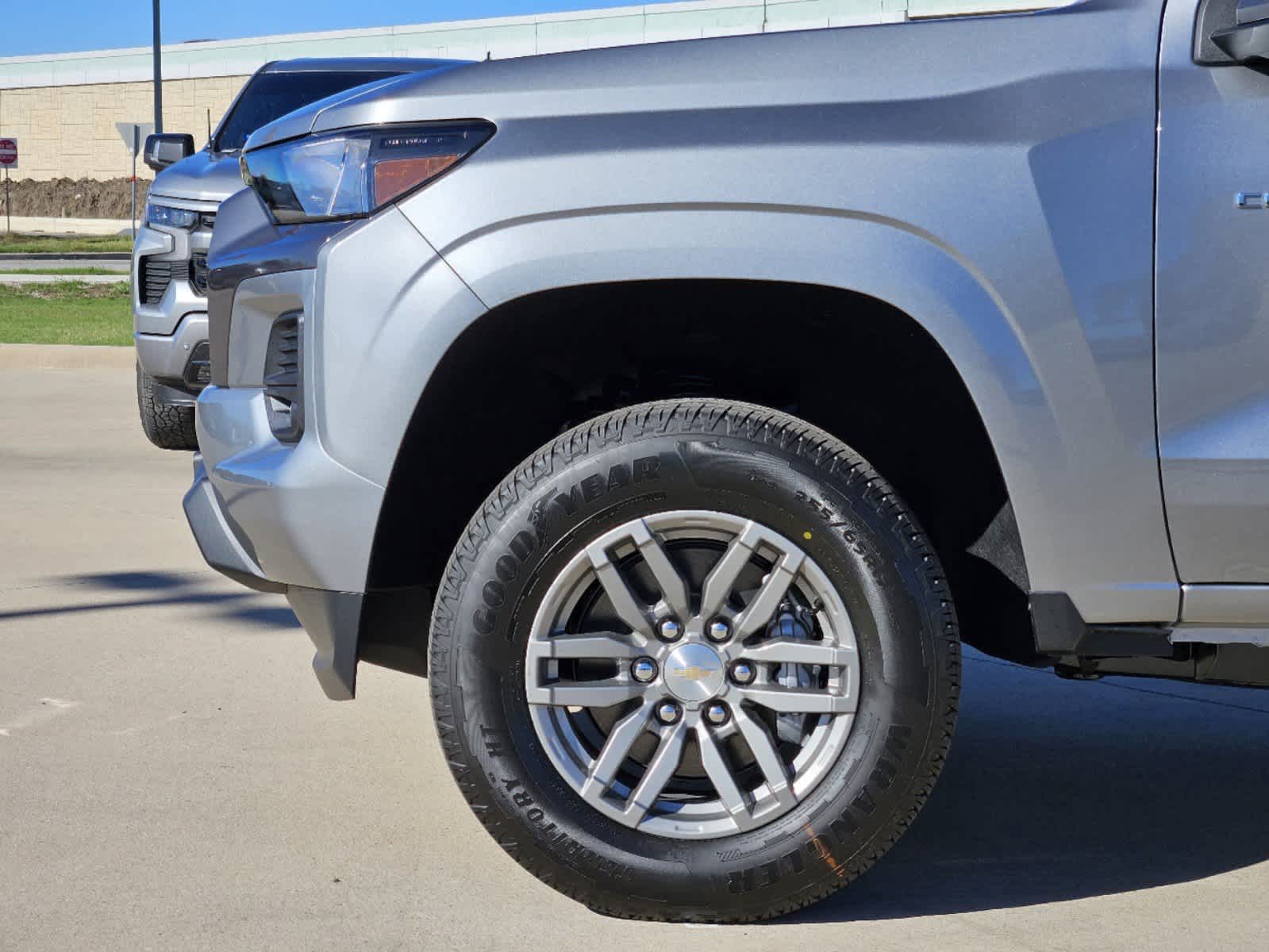 2024 Chevrolet Colorado 2WD LT Crew Cab 10