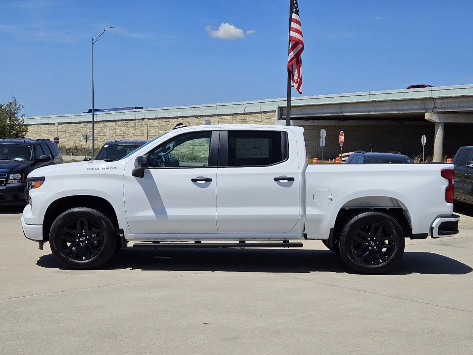 2024 Chevrolet Silverado 1500 Custom 2WD Crew Cab 147 5