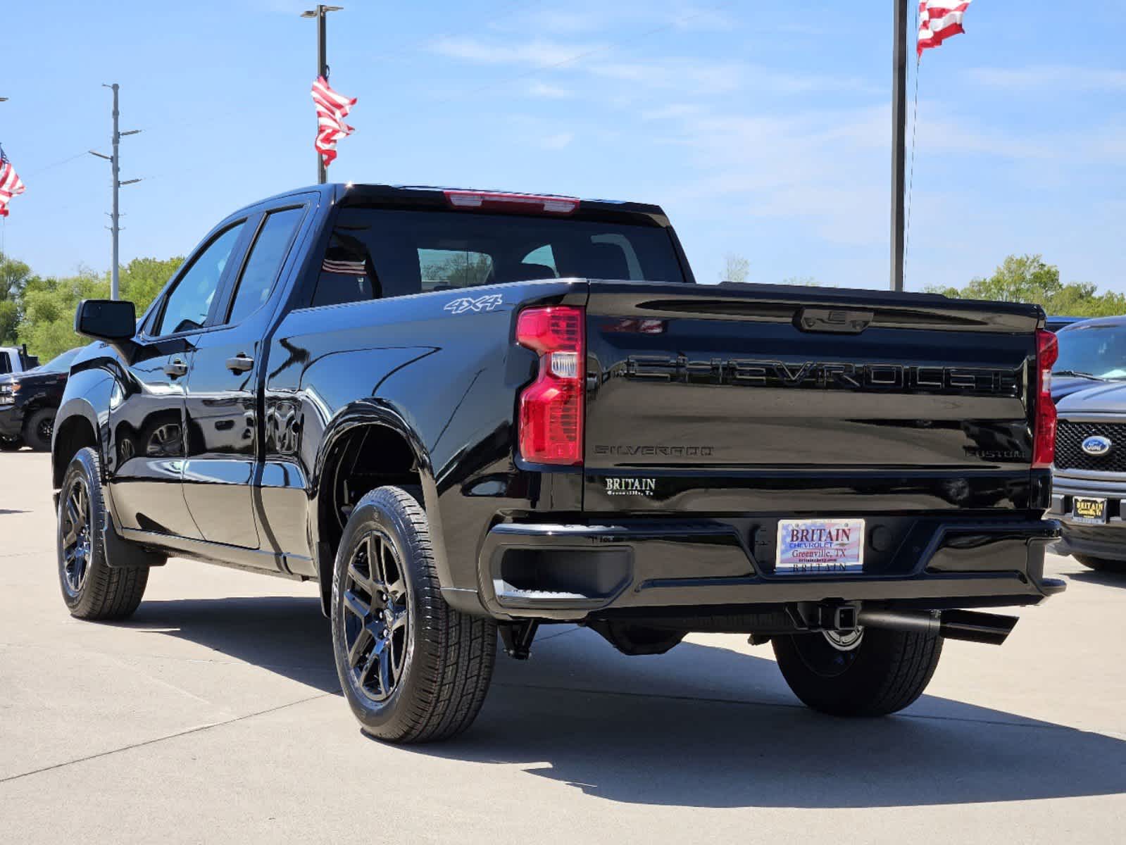 2024 Chevrolet Silverado 1500 Custom 4WD Double Cab 147 3