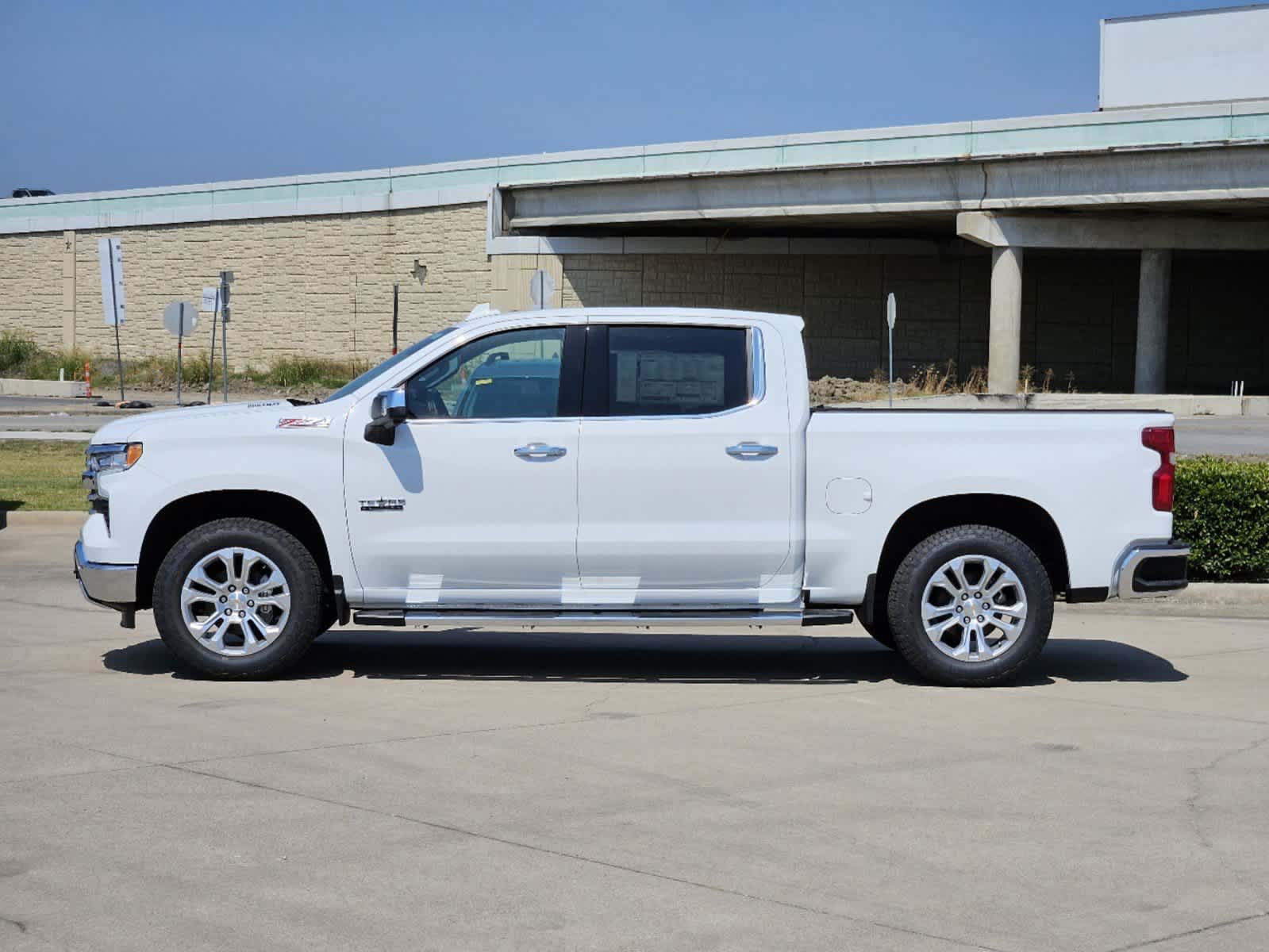 2024 Chevrolet Silverado 1500 LTZ 4WD Crew Cab 147 5