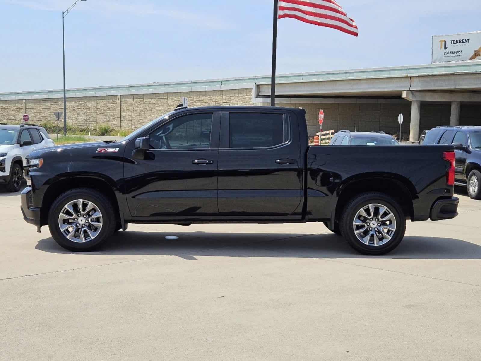 2022 Chevrolet Silverado 1500 LTD RST 4WD Crew Cab 147 7