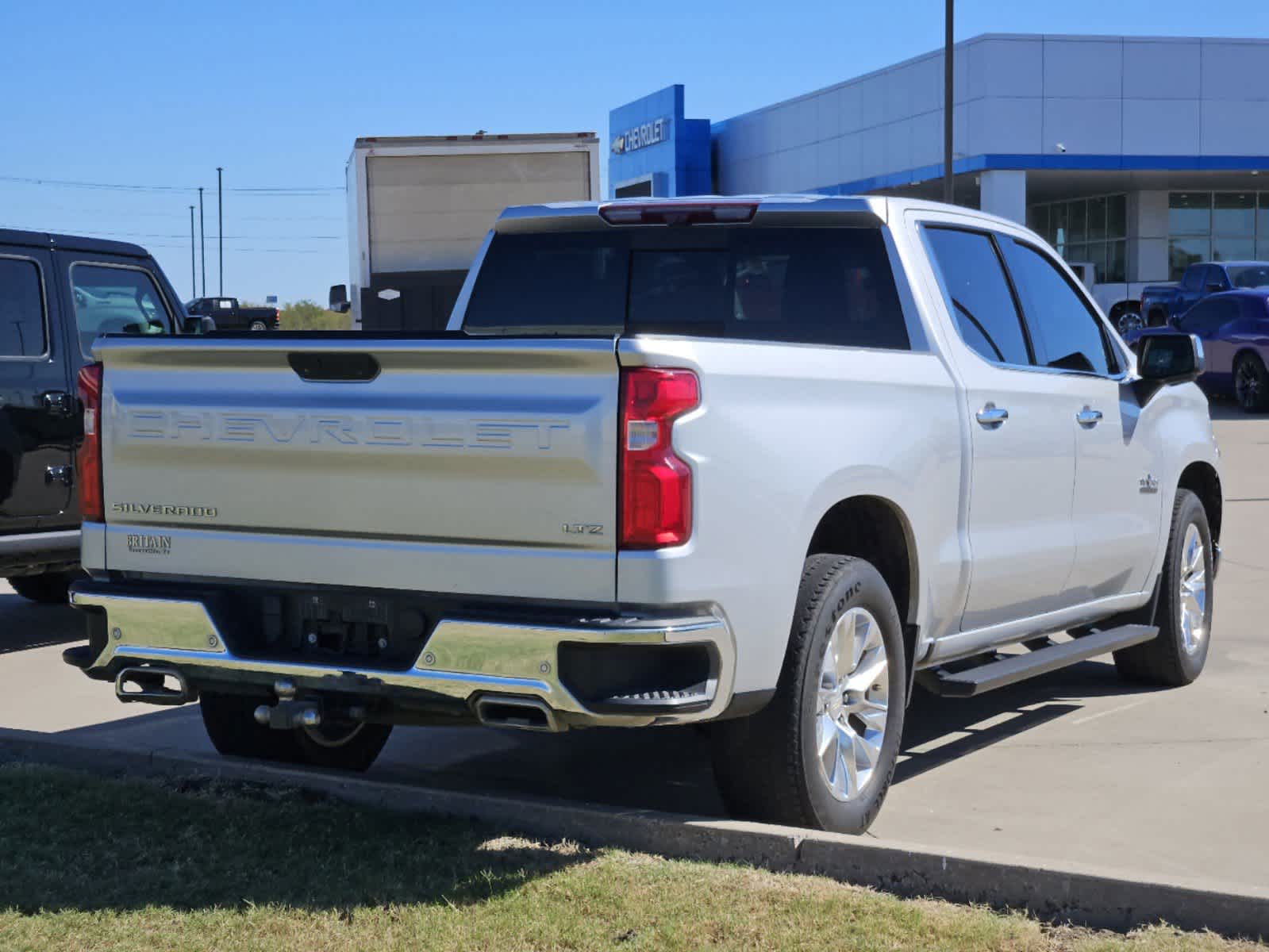 2021 Chevrolet Silverado 1500 LTZ 4WD Crew Cab 147 4