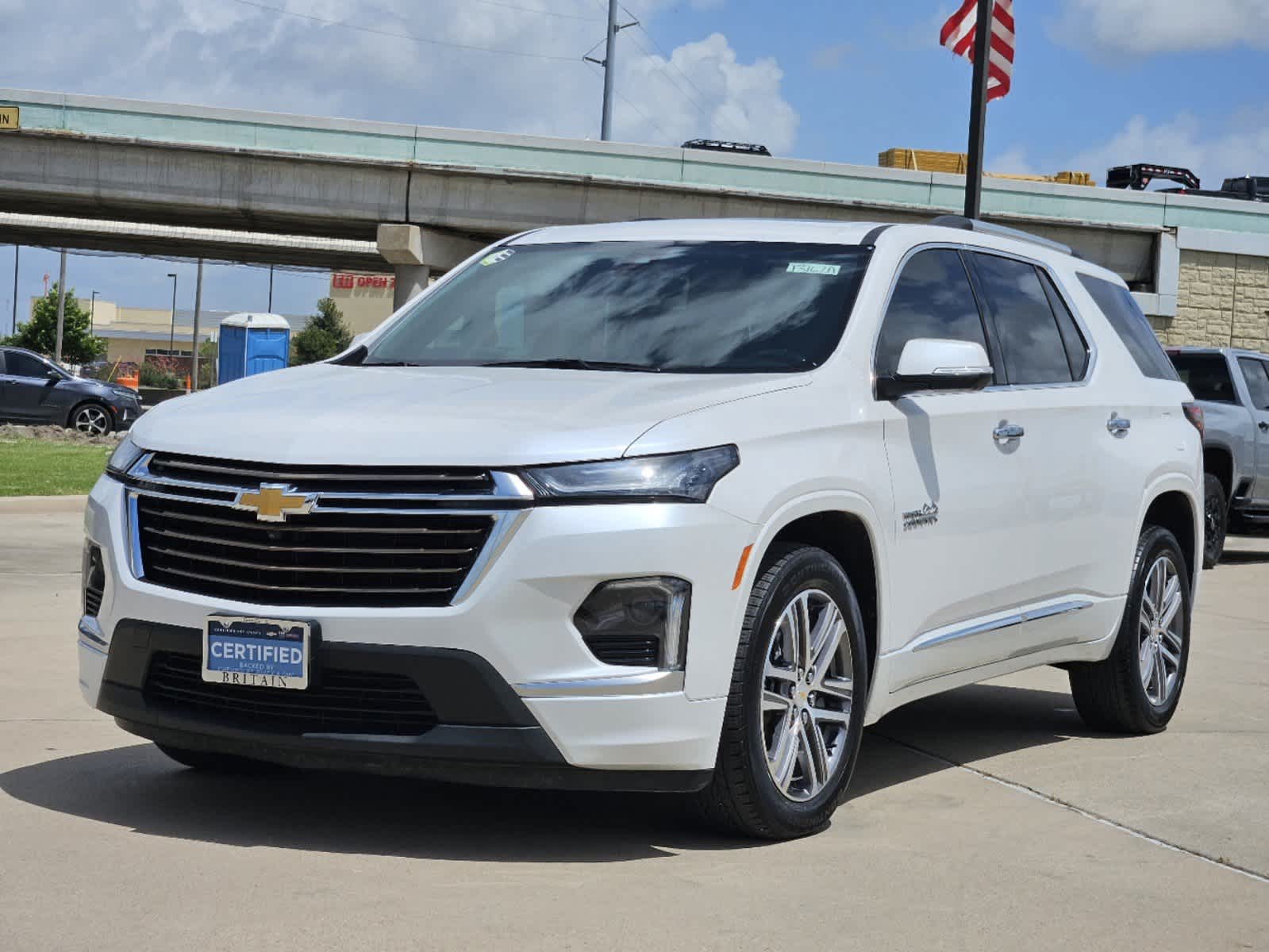 2022 Chevrolet Traverse High Country 3