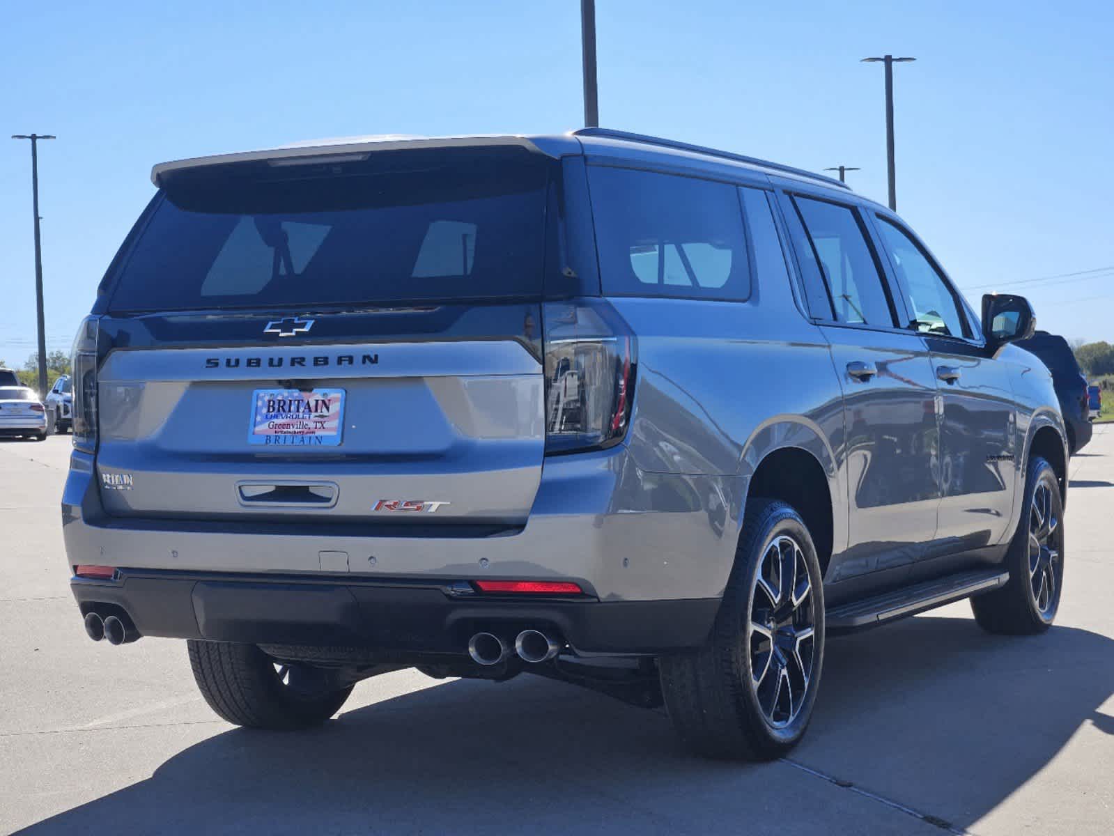 2025 Chevrolet Suburban RST 4