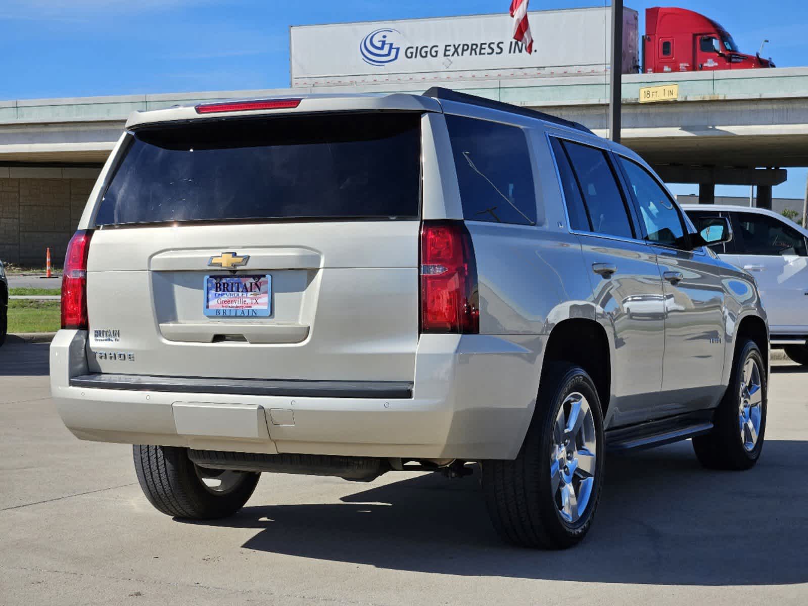 2017 Chevrolet Tahoe LT 6