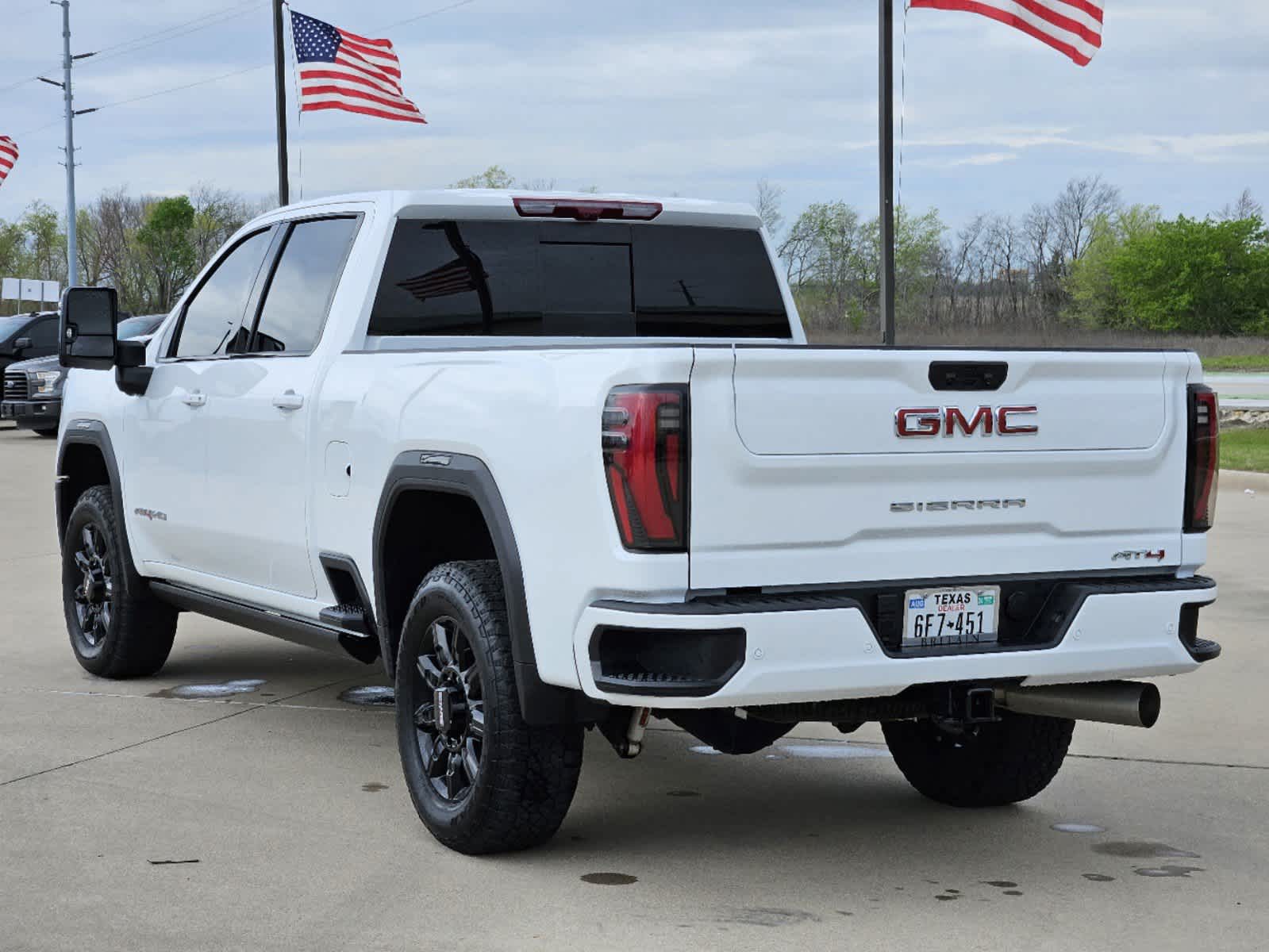 2024 GMC Sierra 2500HD AT4 4WD Crew Cab 159 4