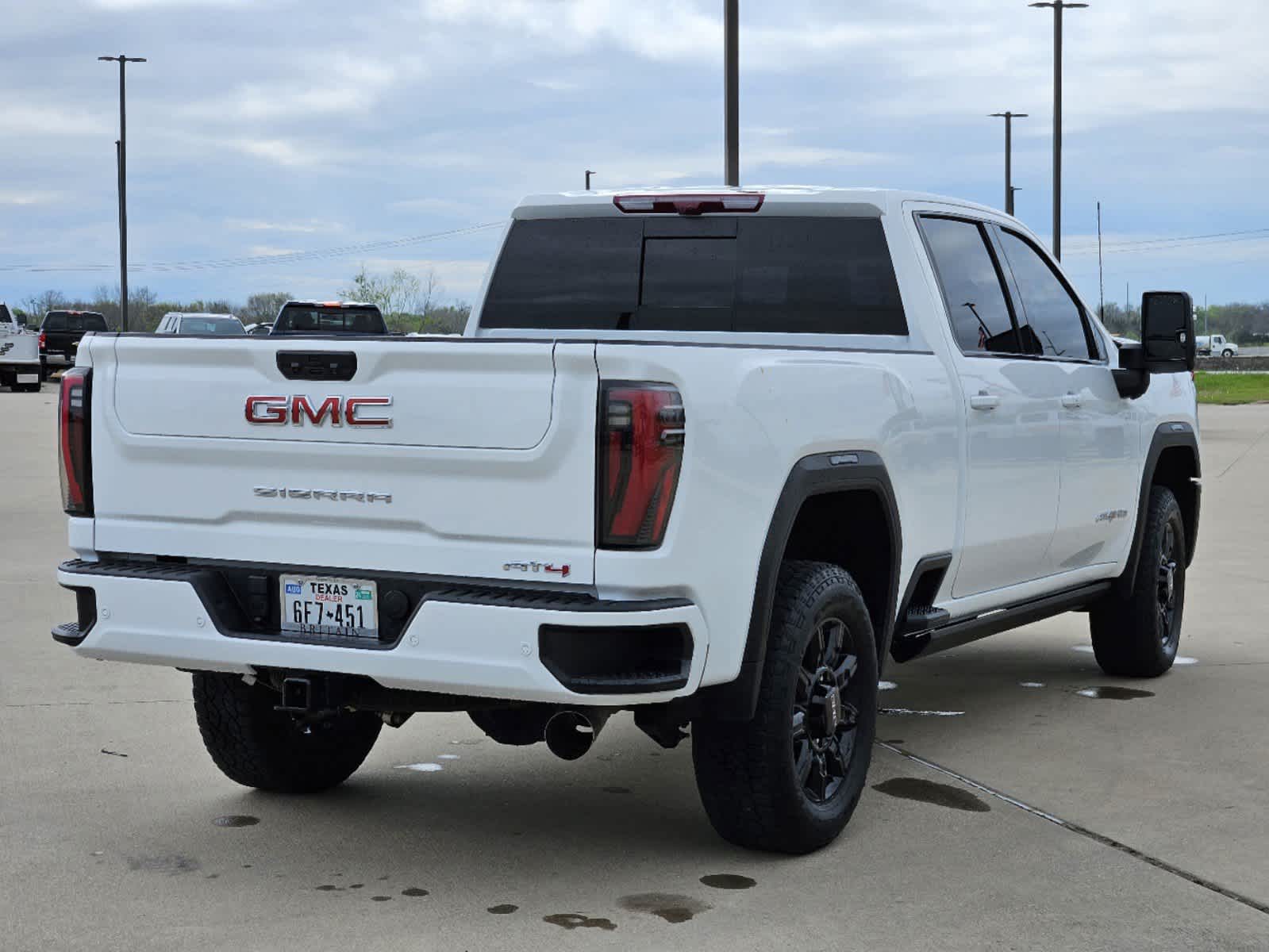 2024 GMC Sierra 2500HD AT4 4WD Crew Cab 159 6