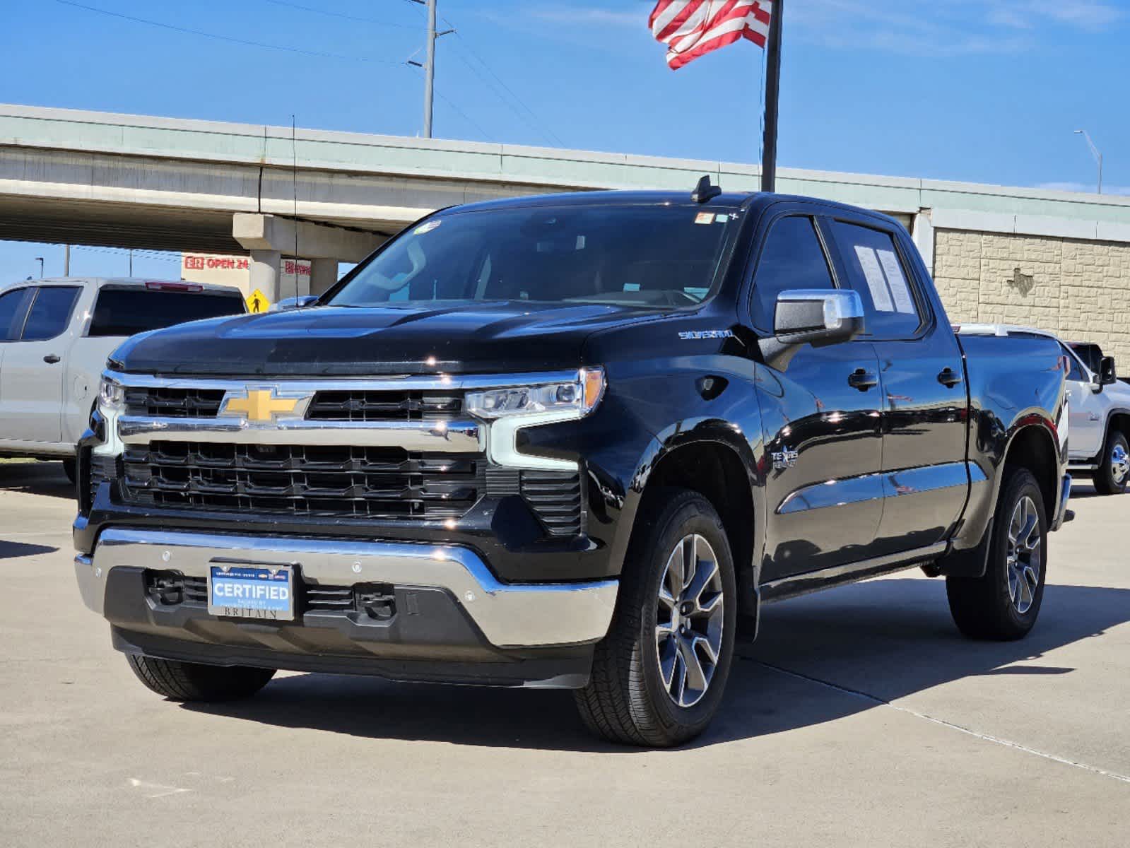 2024 Chevrolet Silverado 1500 LT 2WD Crew Cab 147 3