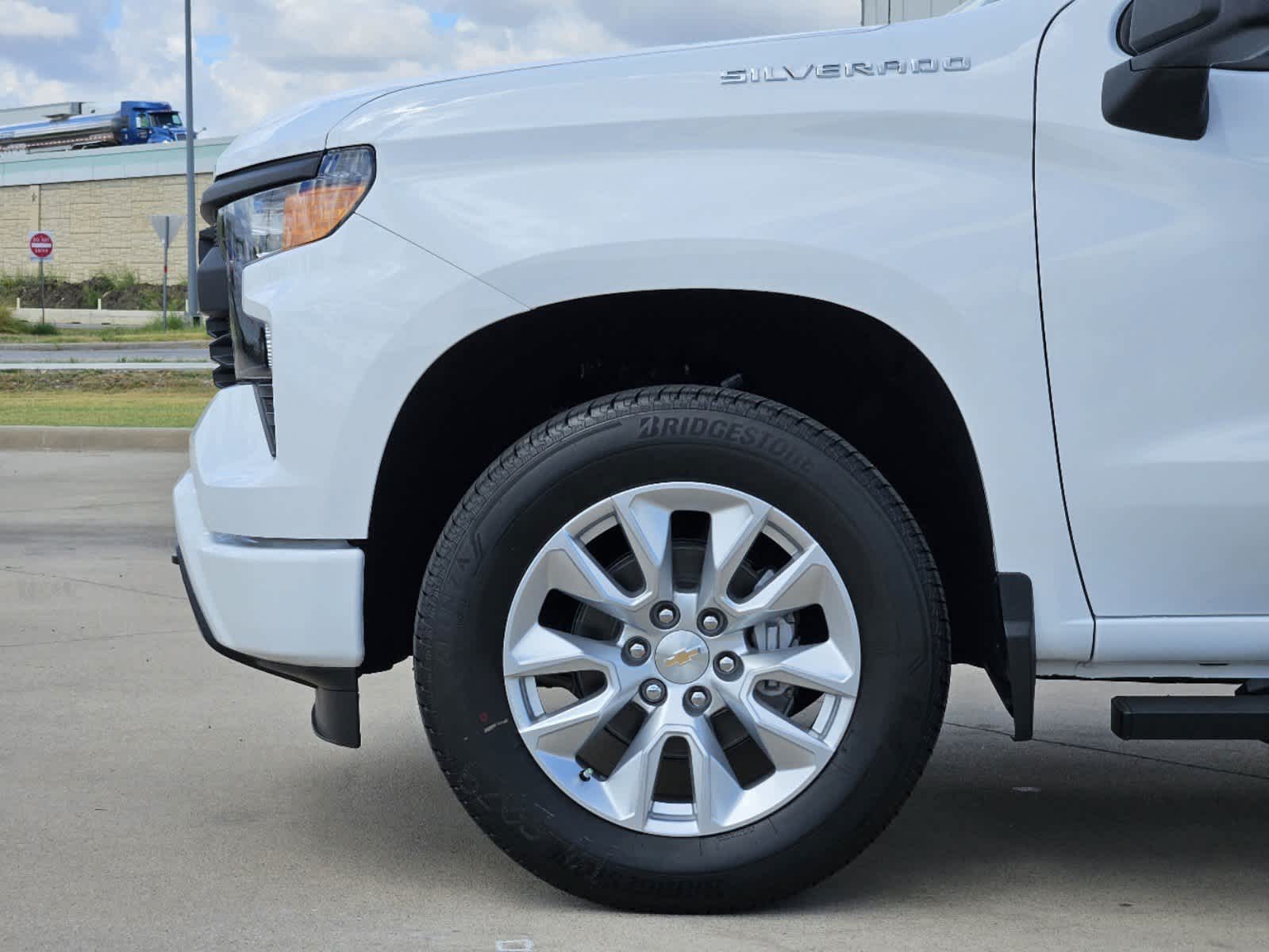 2024 Chevrolet Silverado 1500 Custom 2WD Crew Cab 147 10