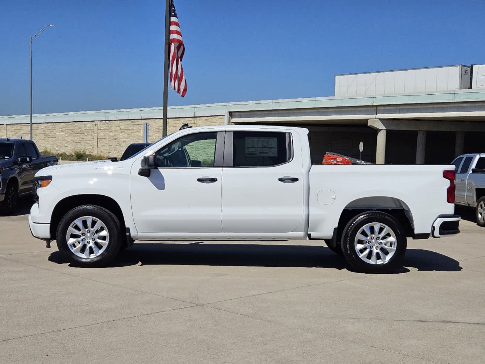 2024 Chevrolet Silverado 1500 Custom 2WD Crew Cab 147 5