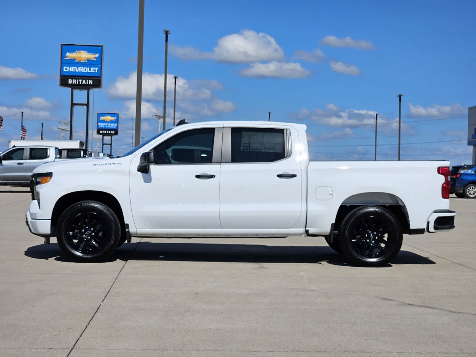 2024 Chevrolet Silverado 1500 Custom 2WD Crew Cab 147 5