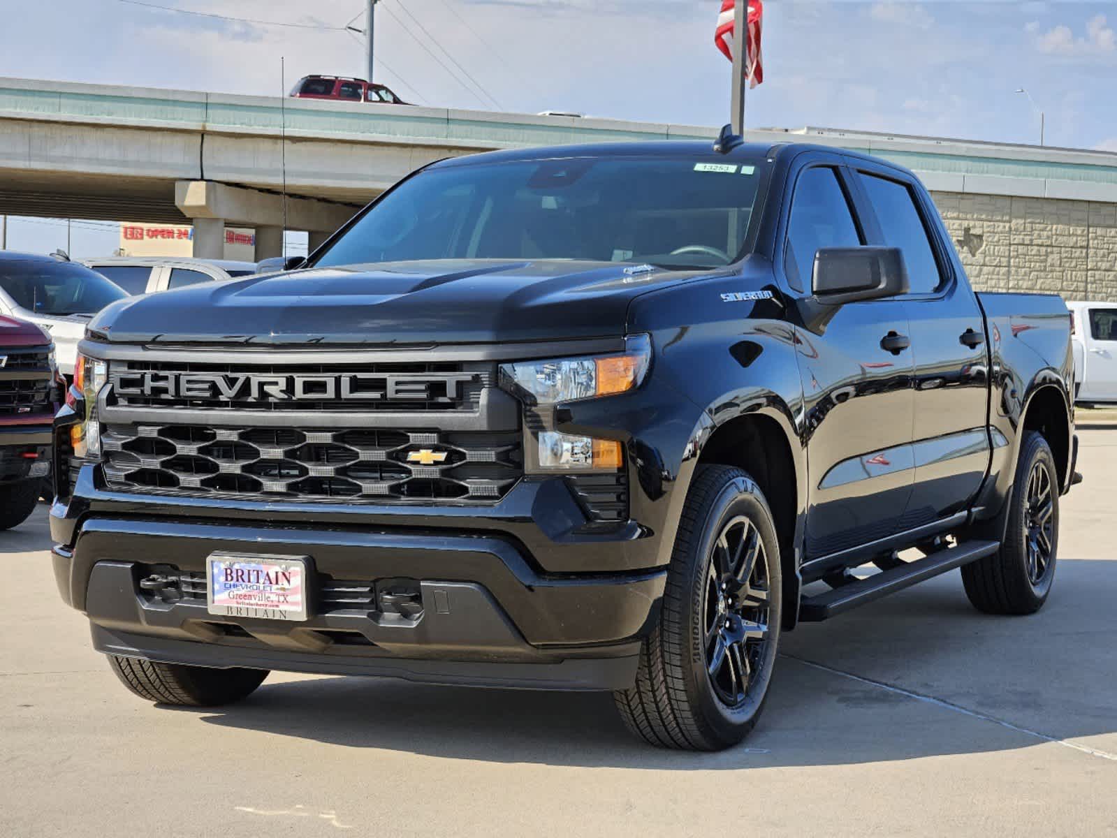 2024 Chevrolet Silverado 1500 Custom 2WD Crew Cab 147 2