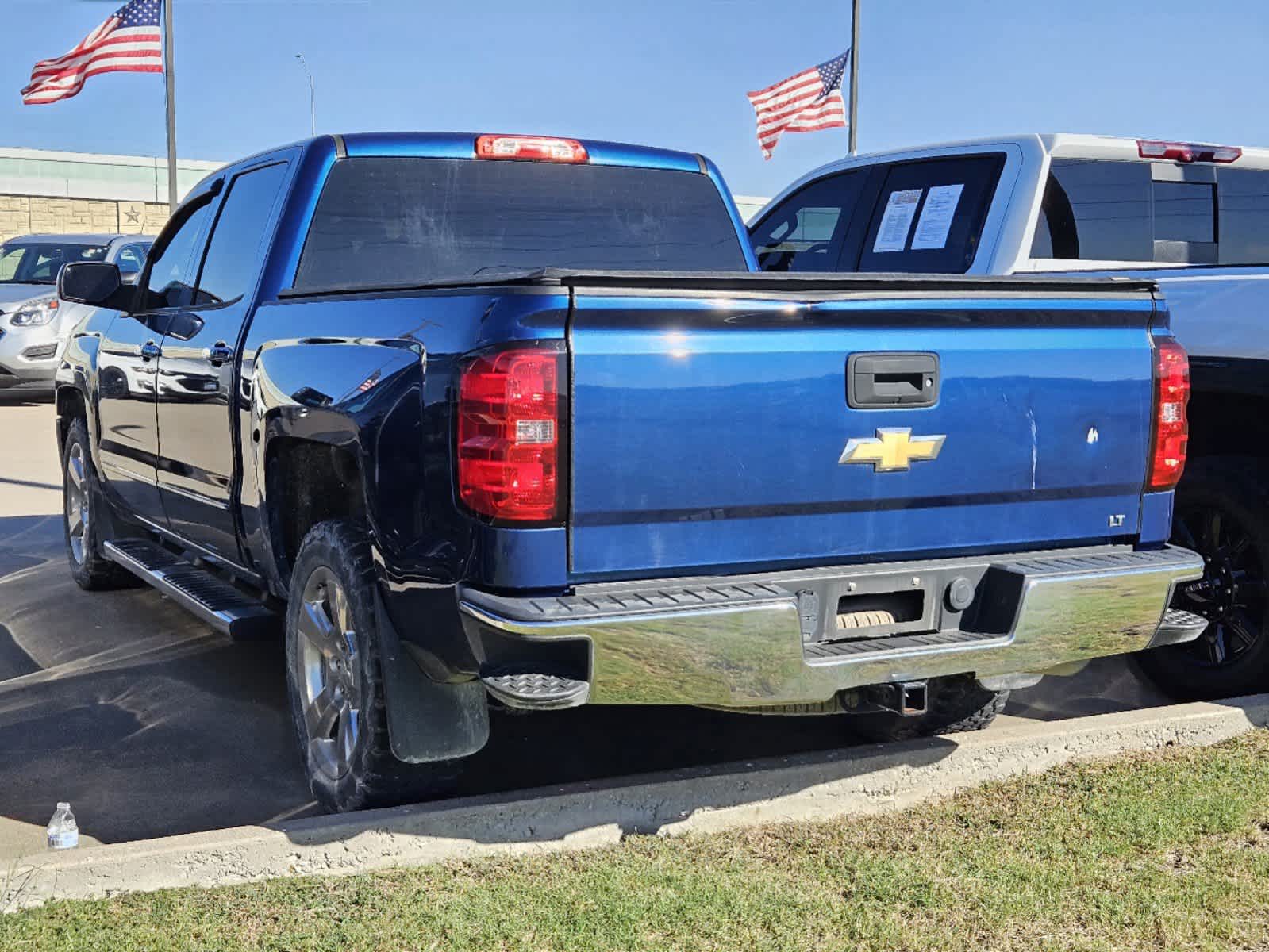 2017 Chevrolet Silverado 1500 LT 2WD Crew Cab 143.5 3