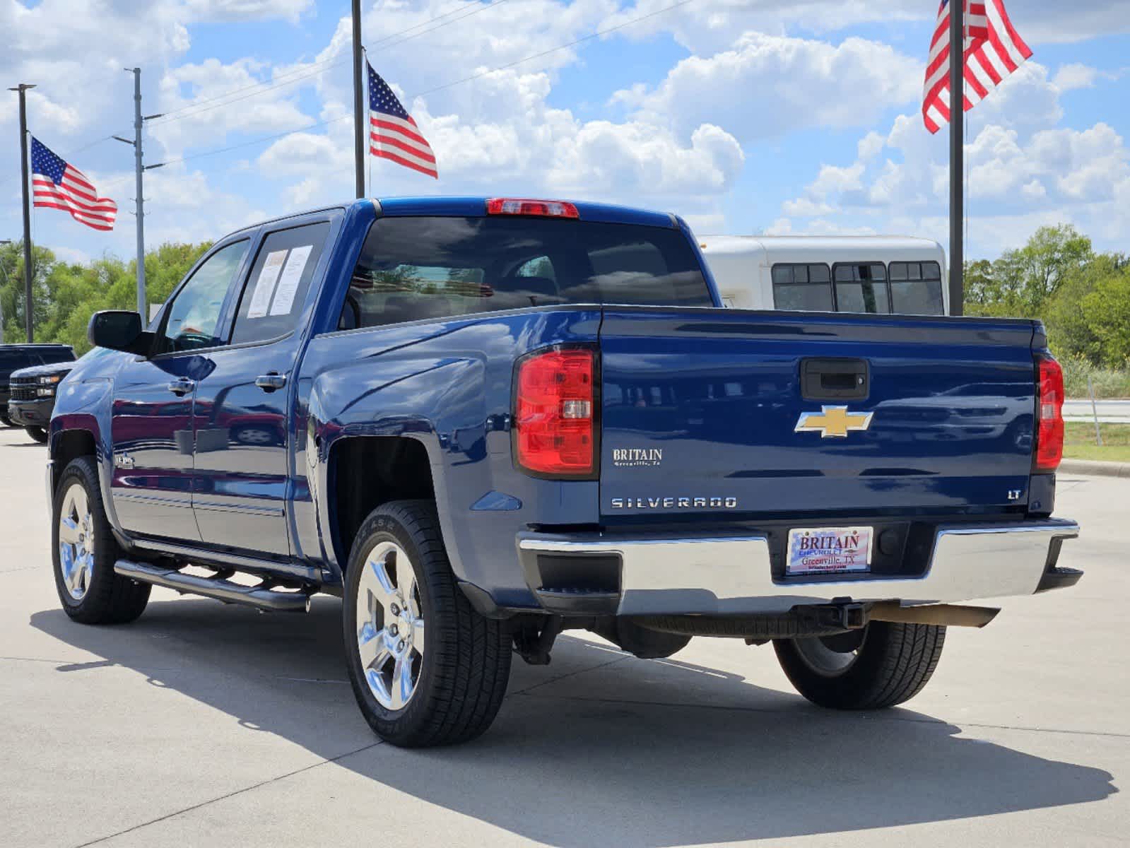 2017 Chevrolet Silverado 1500 LT 2WD Crew Cab 143.5 4