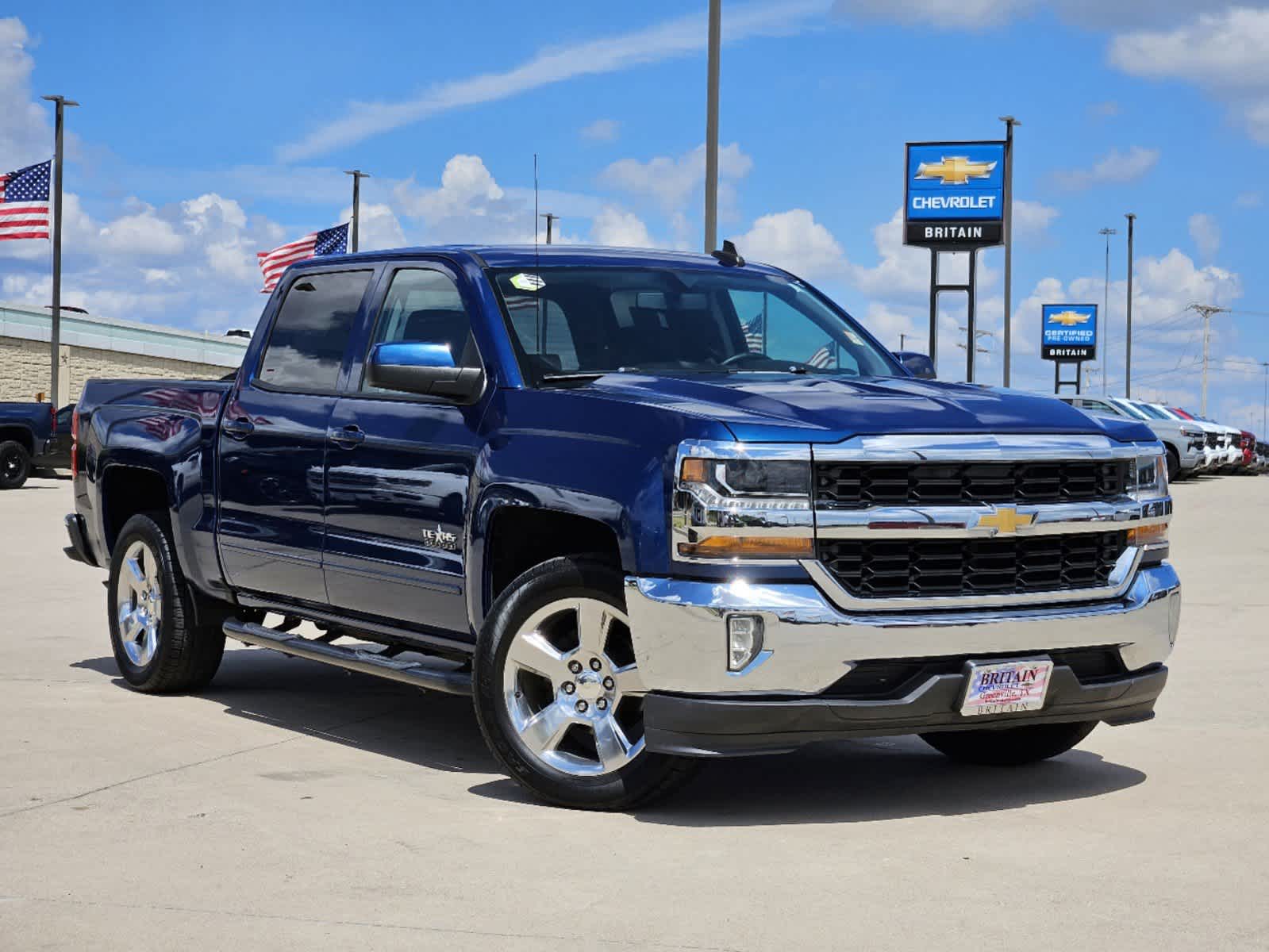 2017 Chevrolet Silverado 1500 LT 2WD Crew Cab 143.5 1