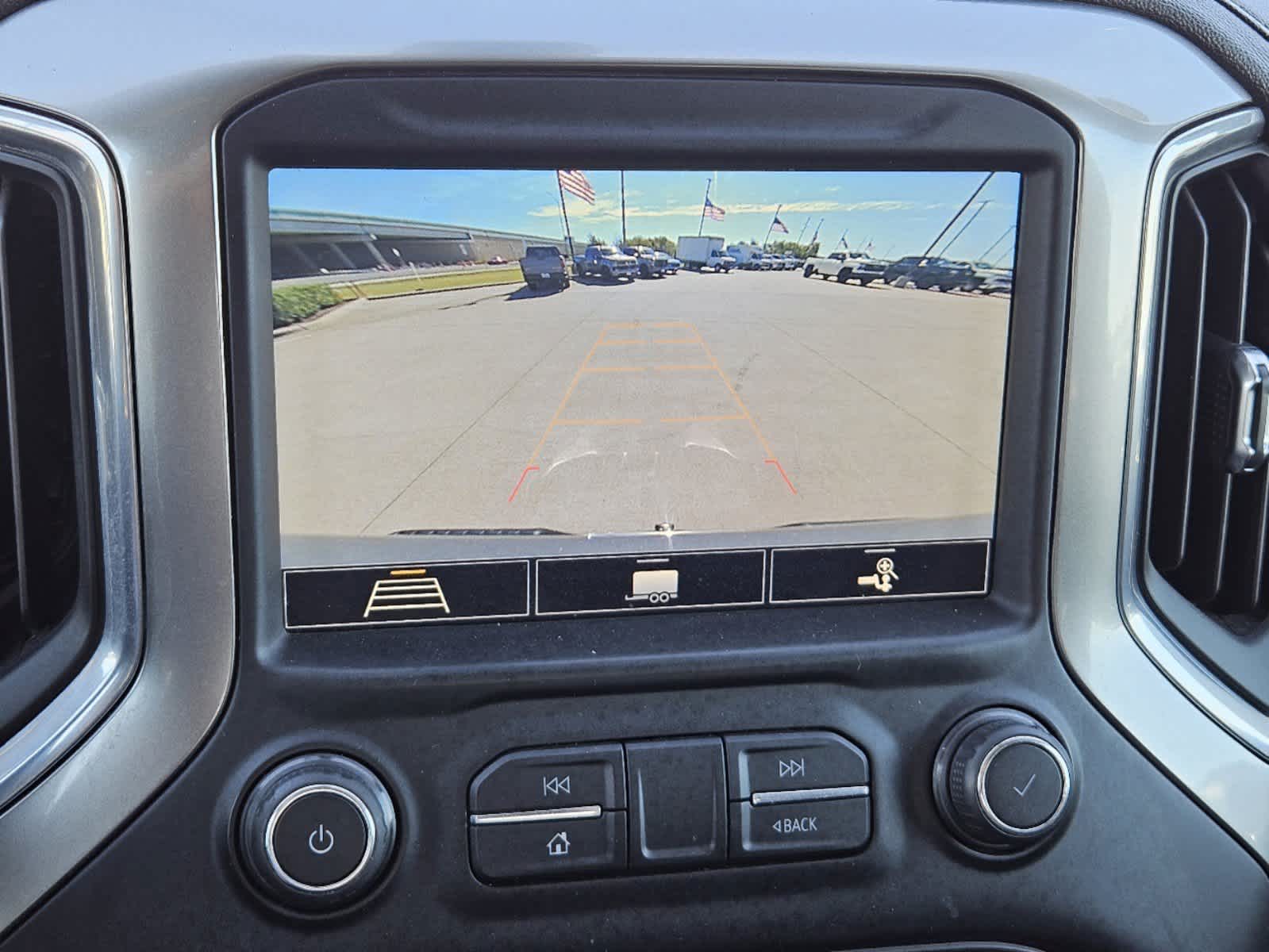 2020 Chevrolet Silverado 1500 LT 2WD Crew Cab 147 19