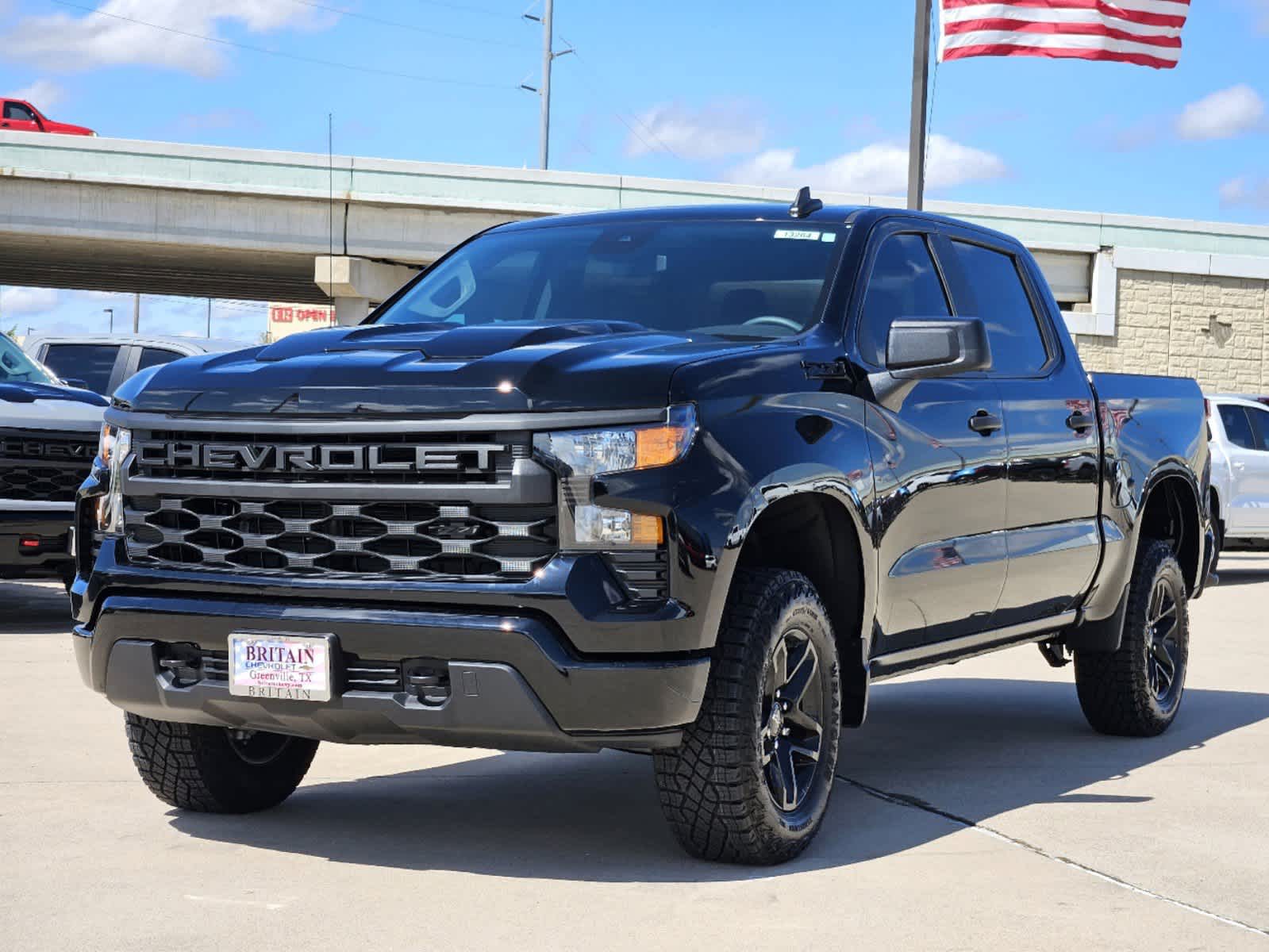 2024 Chevrolet Silverado 1500 Custom Trail Boss 4WD Crew Cab 147 2