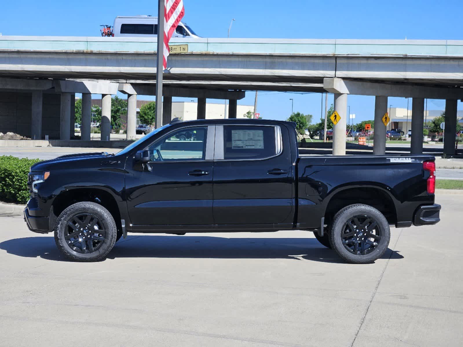 2024 Chevrolet Silverado 1500 LT Trail Boss 4WD Crew Cab 147 5