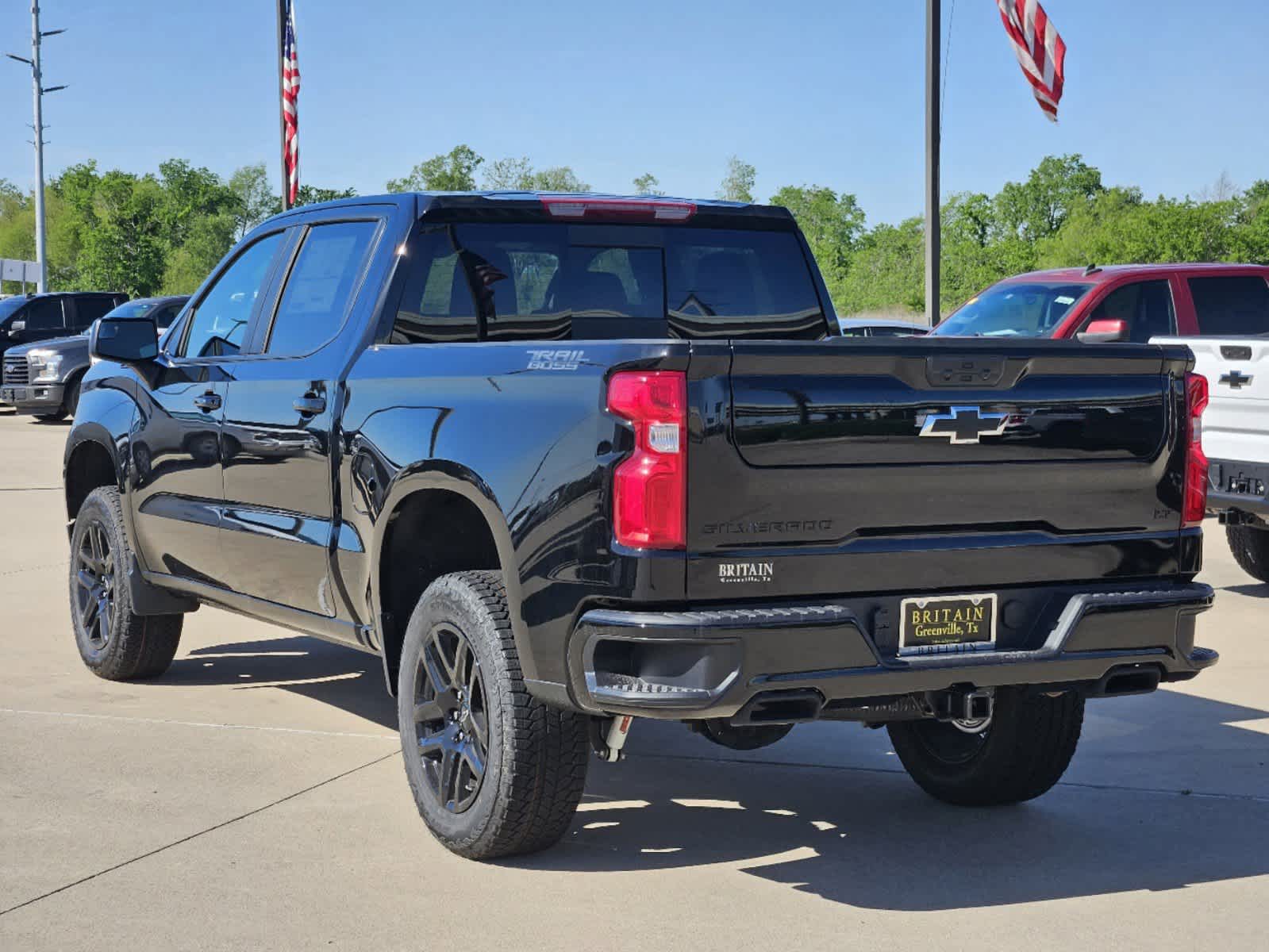 2024 Chevrolet Silverado 1500 LT Trail Boss 4WD Crew Cab 147 3