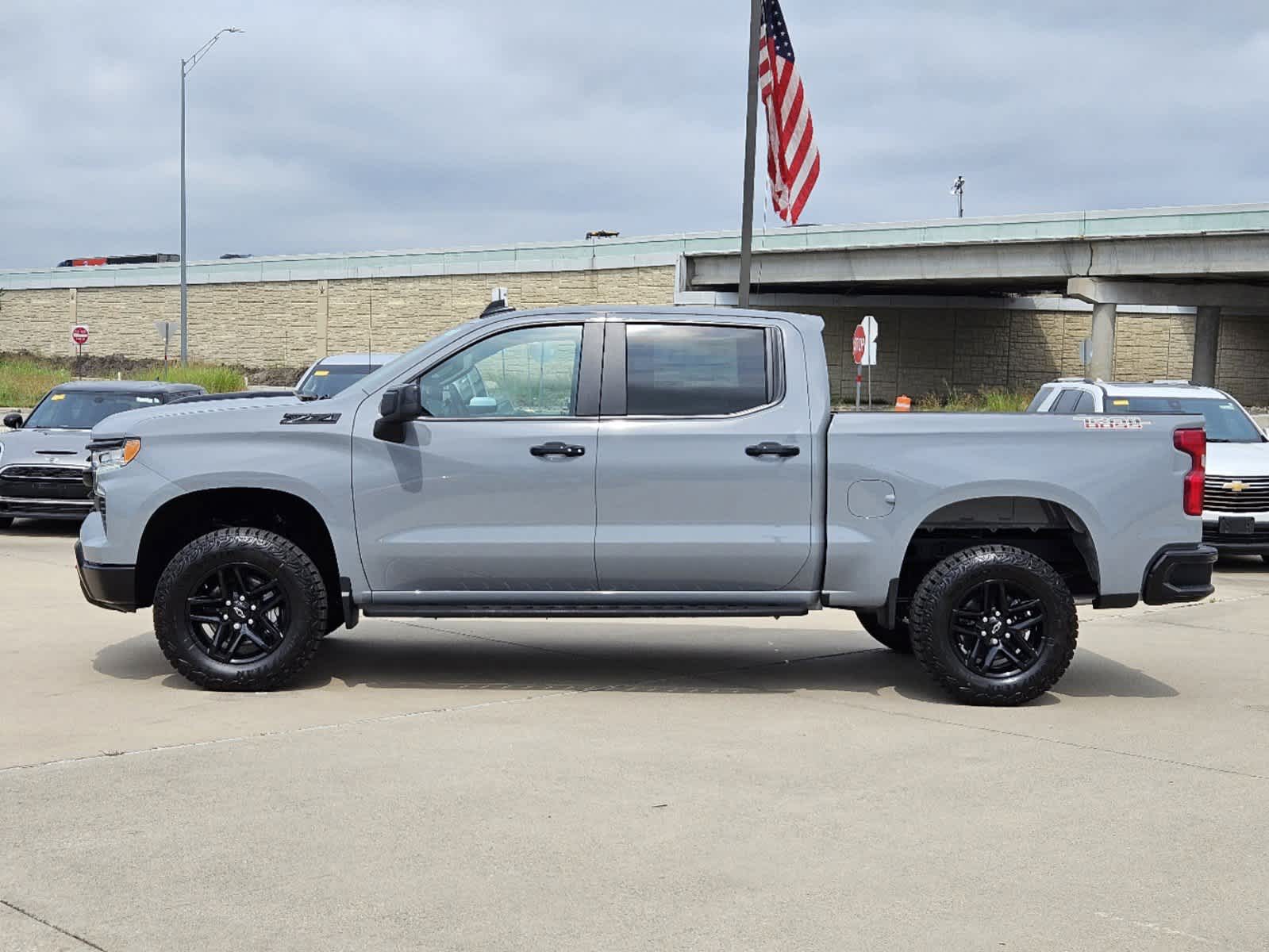 2024 Chevrolet Silverado 1500 LT Trail Boss 4WD Crew Cab 147 5