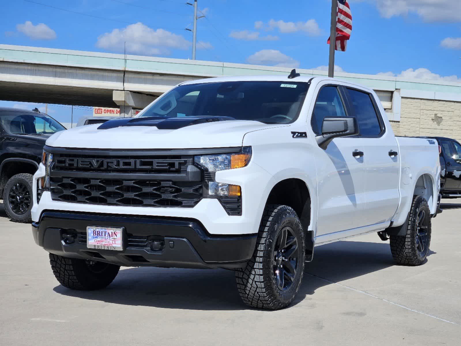 2025 Chevrolet Silverado 1500 Custom Trail Boss 4WD Crew Cab 147 2