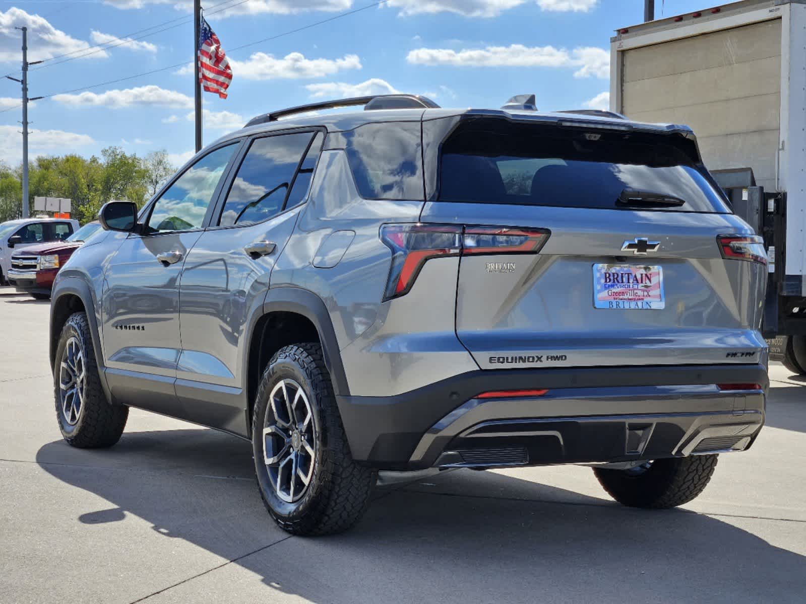 2025 Chevrolet Equinox AWD ACTIV 3