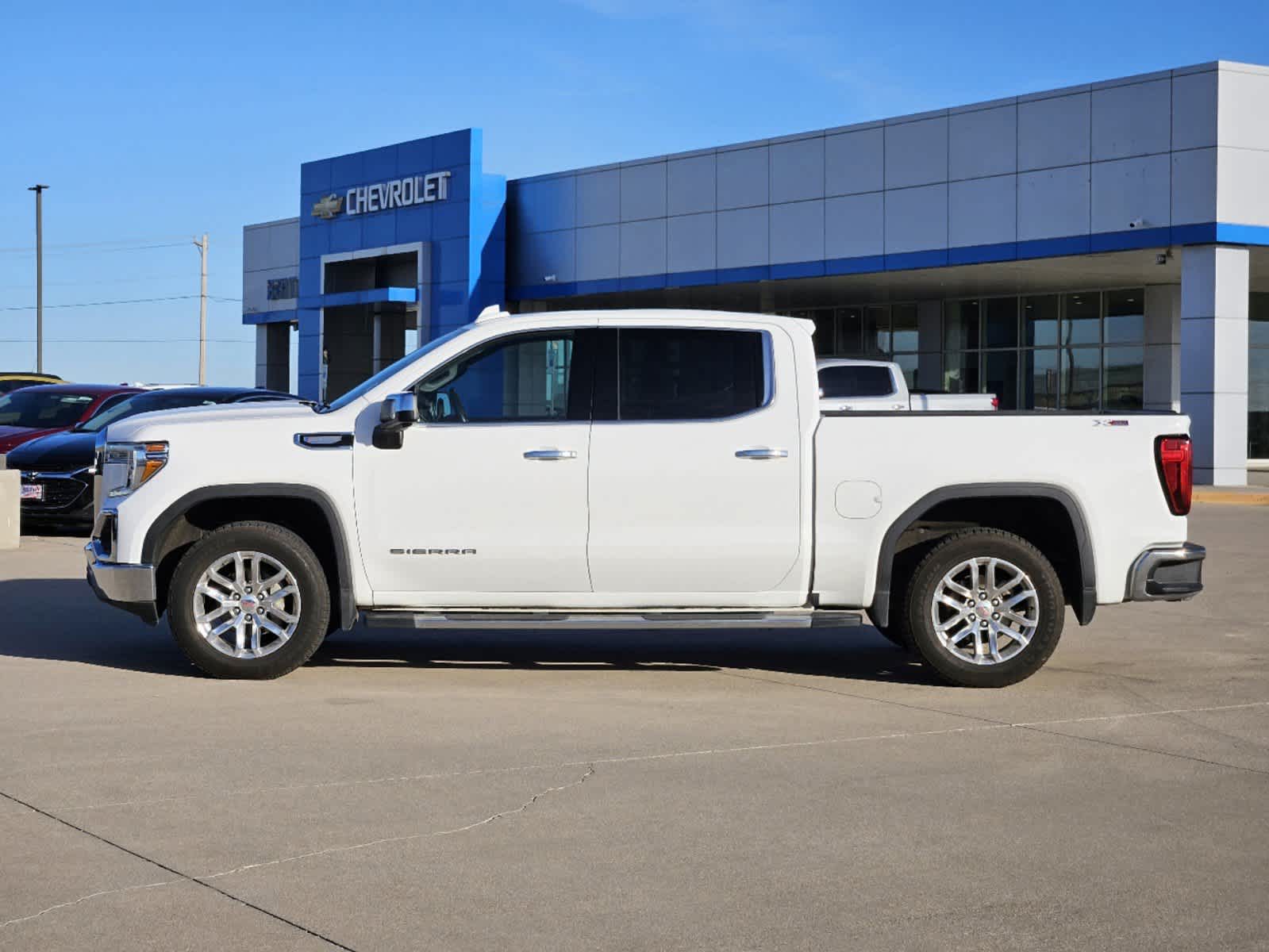 2021 GMC Sierra 1500 SLT 4WD Crew Cab 147 7