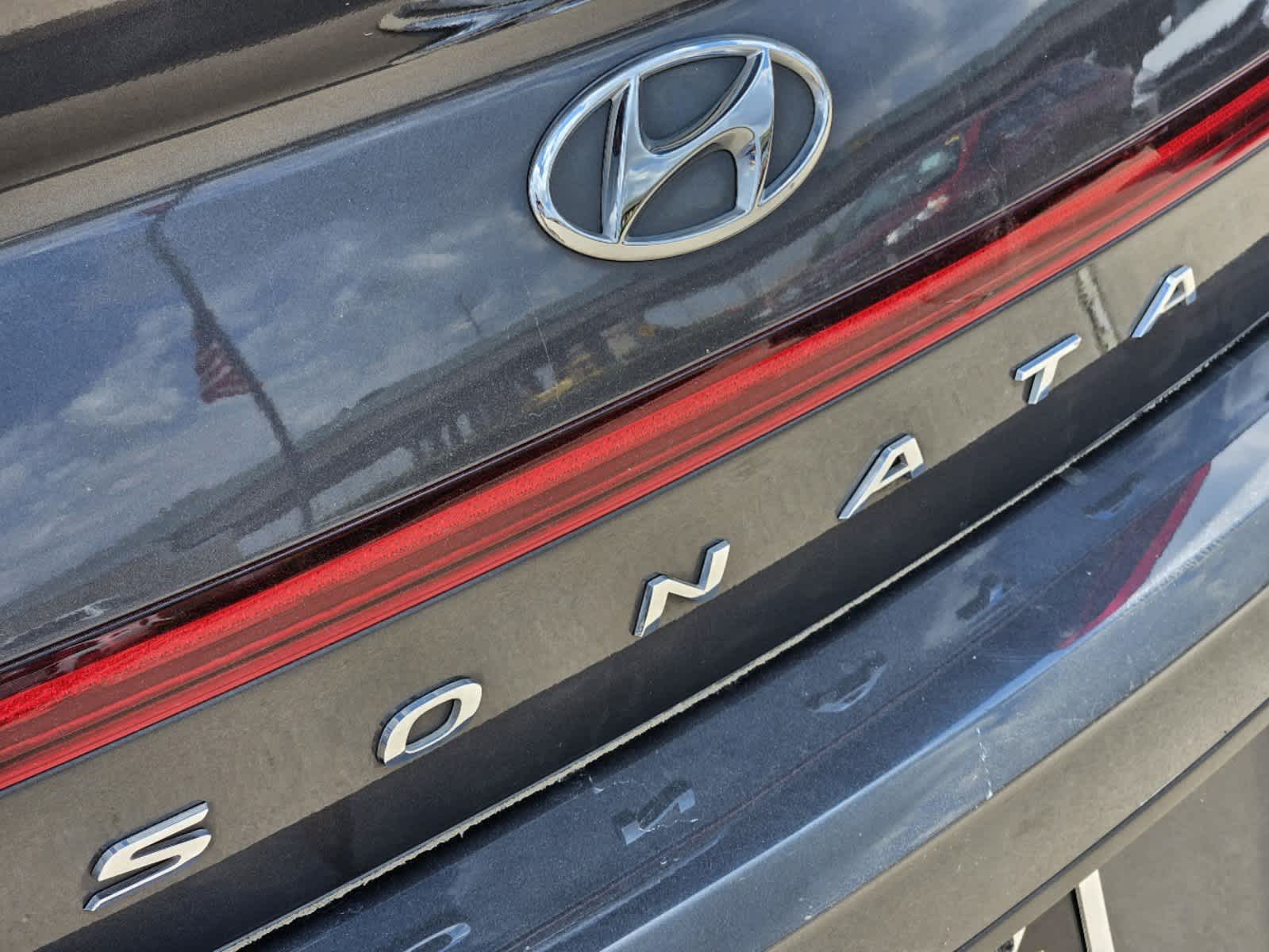 2022 Hyundai Sonata SE 8