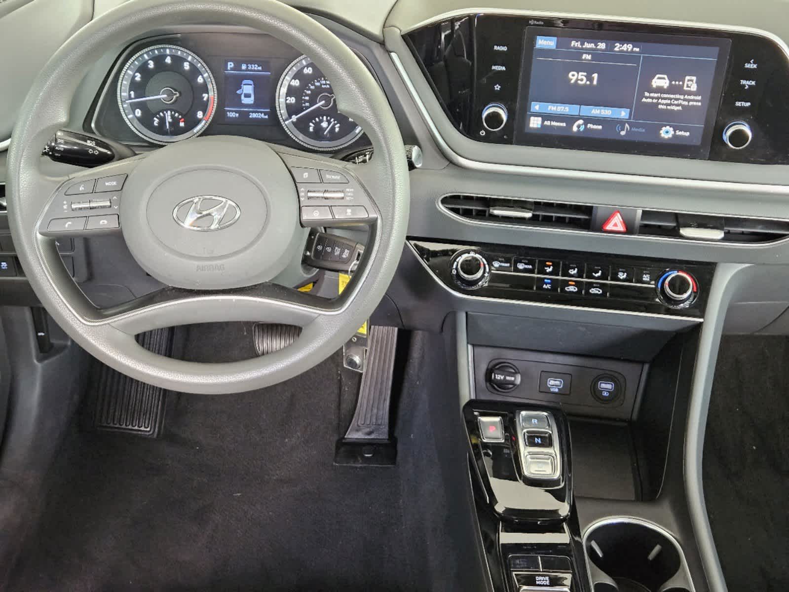 2022 Hyundai Sonata SE 31