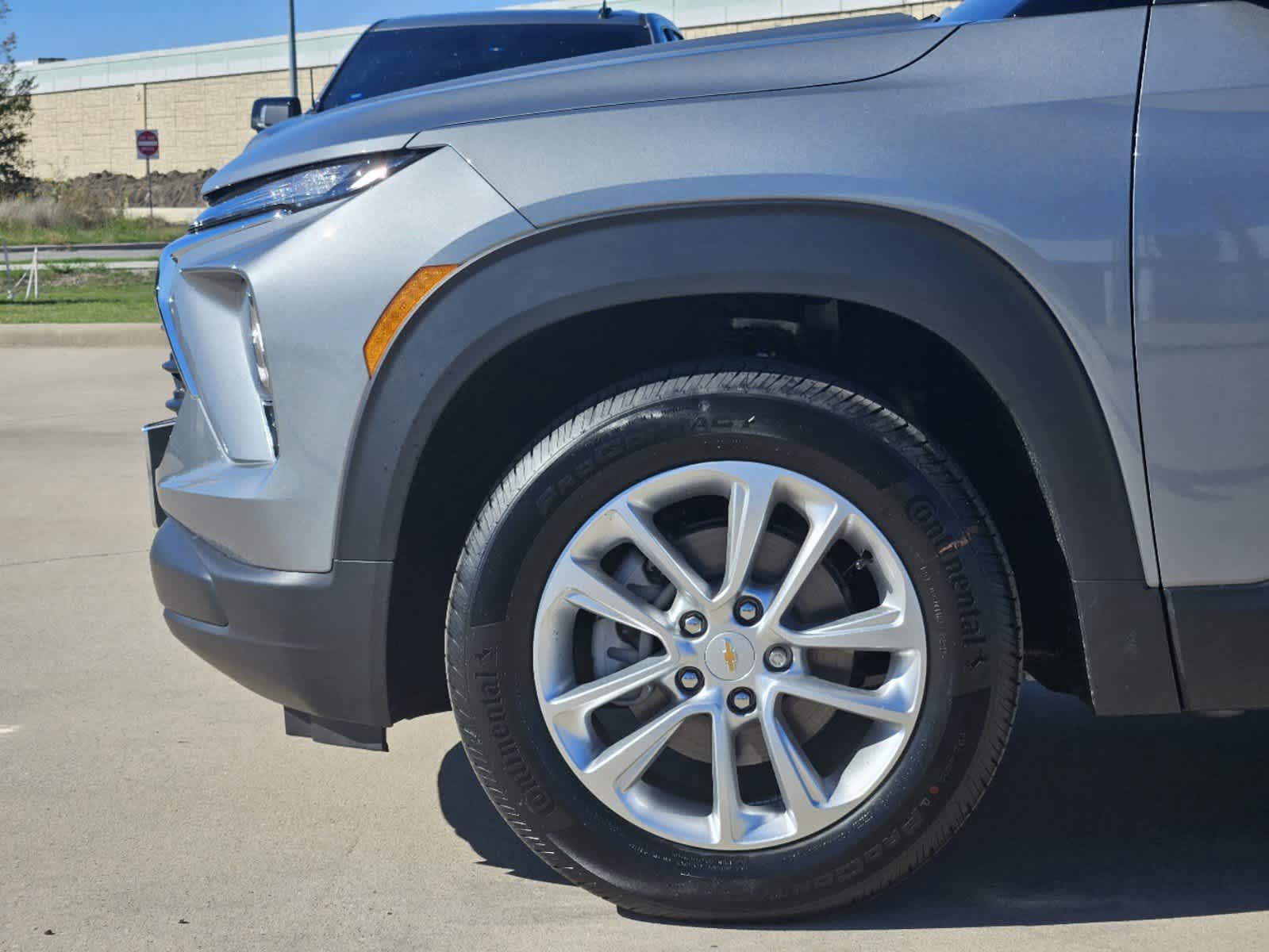 2025 Chevrolet TrailBlazer LS 10